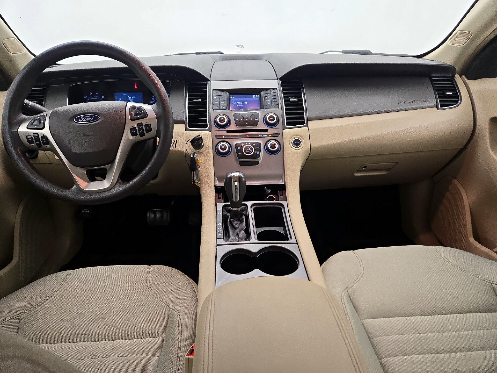 Thumbnail: 2018 Ford Taurus - 9