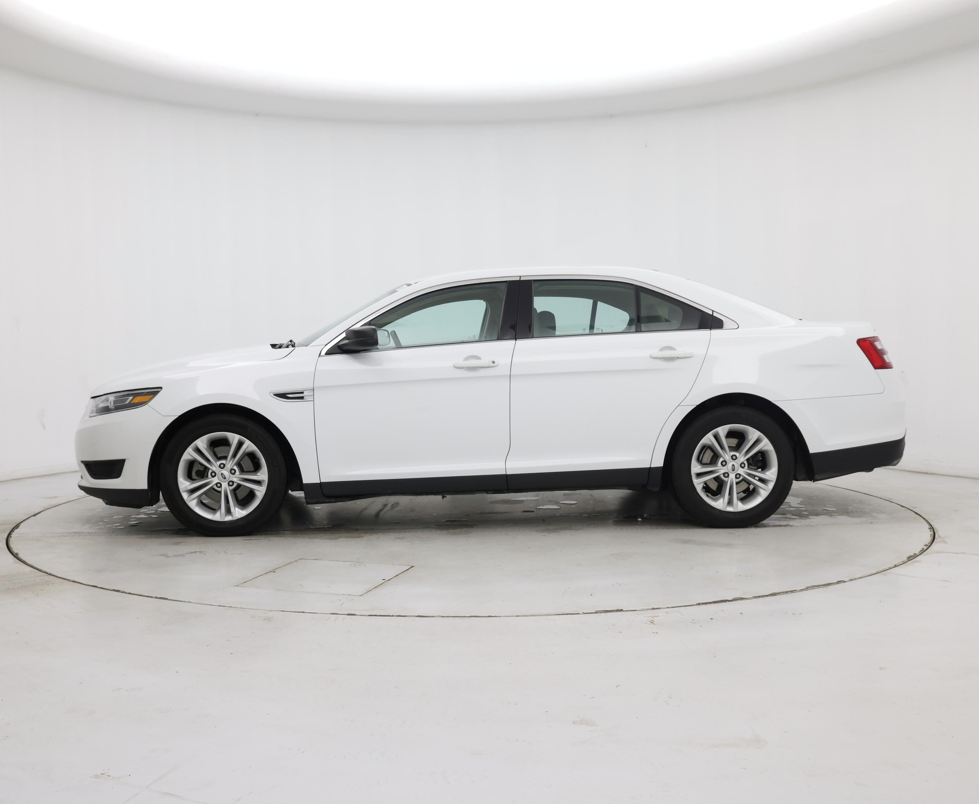 Thumbnail: 2018 Ford Taurus - 3
