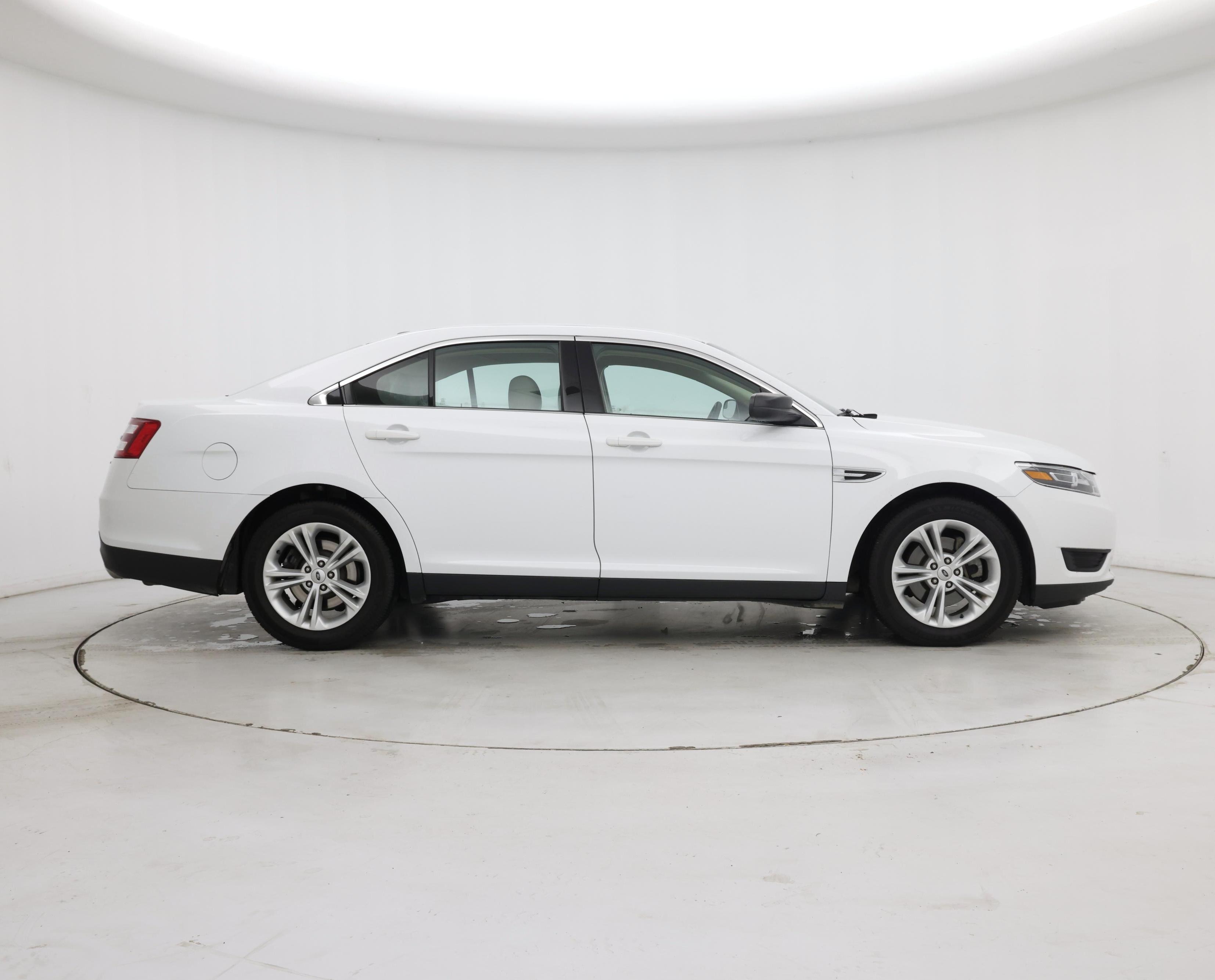 Thumbnail: 2018 Ford Taurus - 7