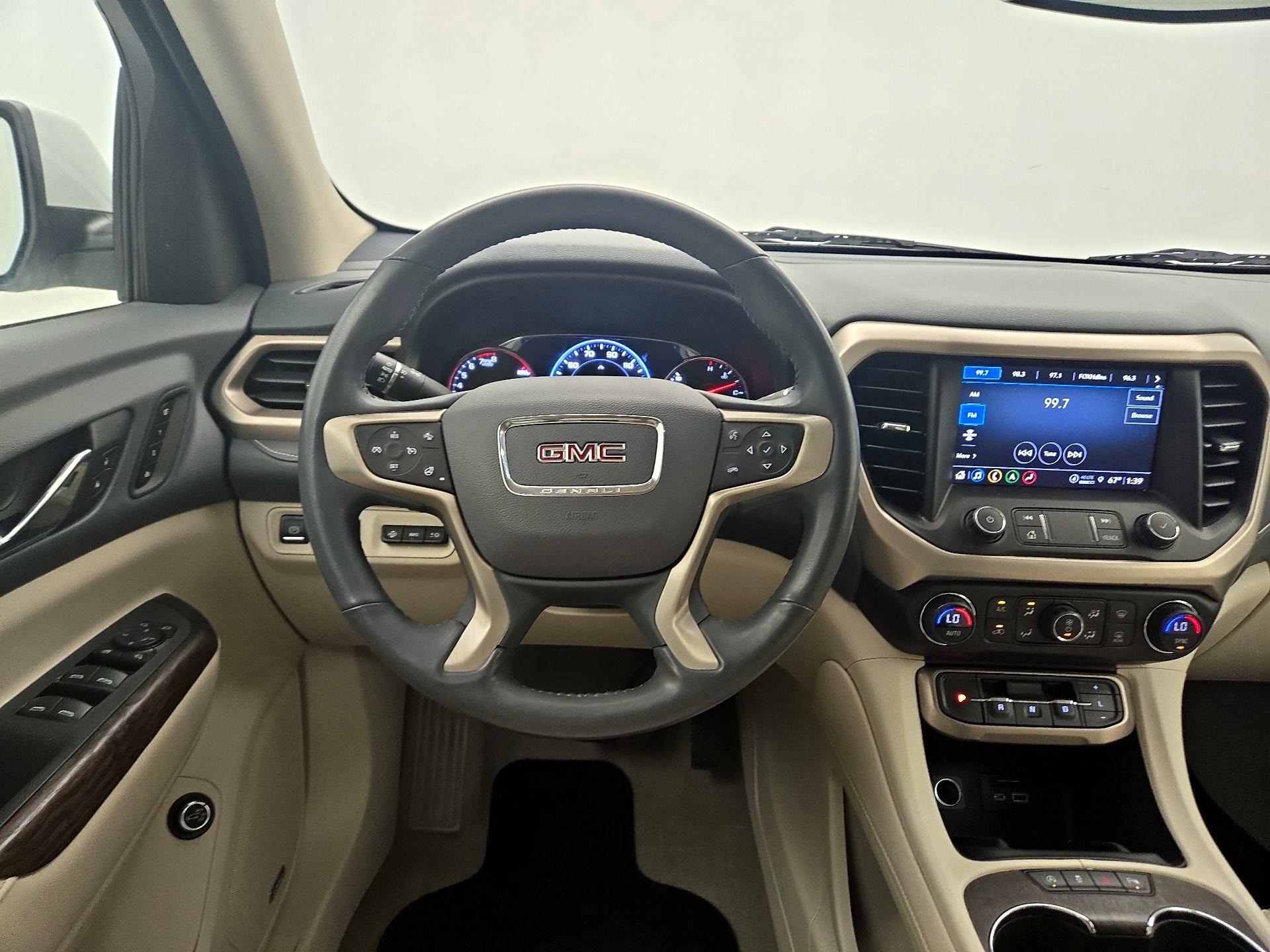 Thumbnail: 2022 GMC Acadia - 10