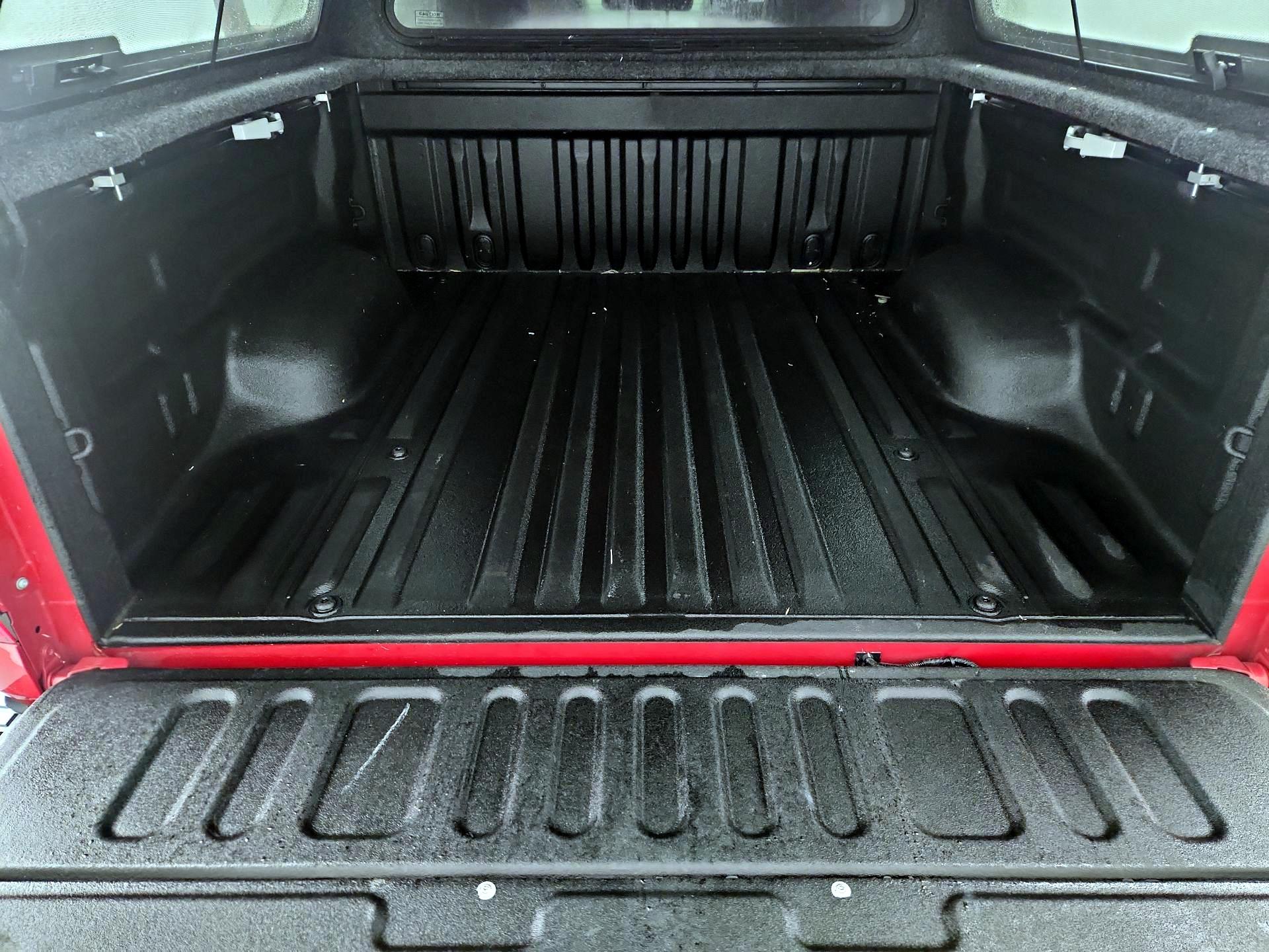 Thumbnail: 2021 Toyota Tundra - 20