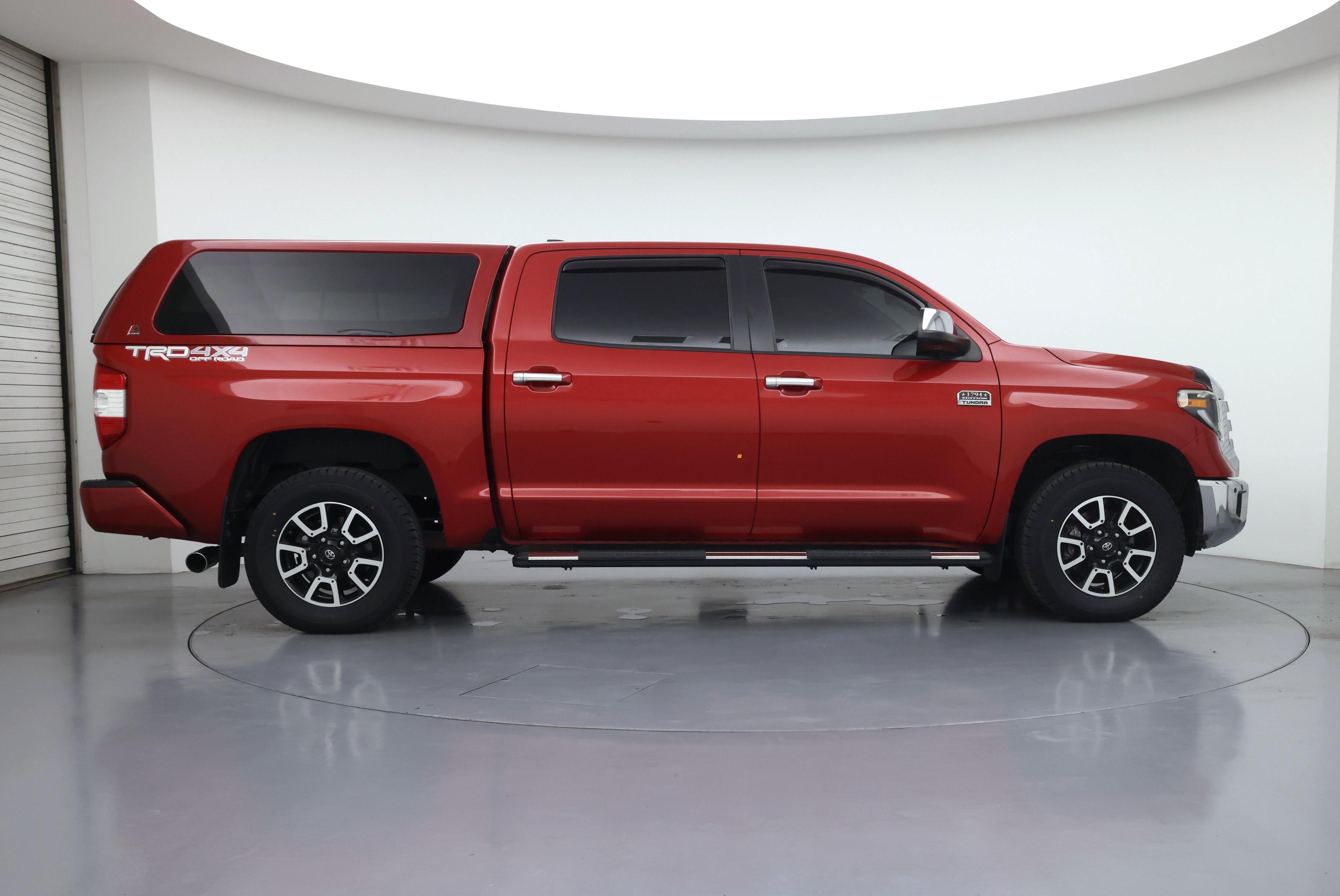 Thumbnail: 2021 Toyota Tundra - 7