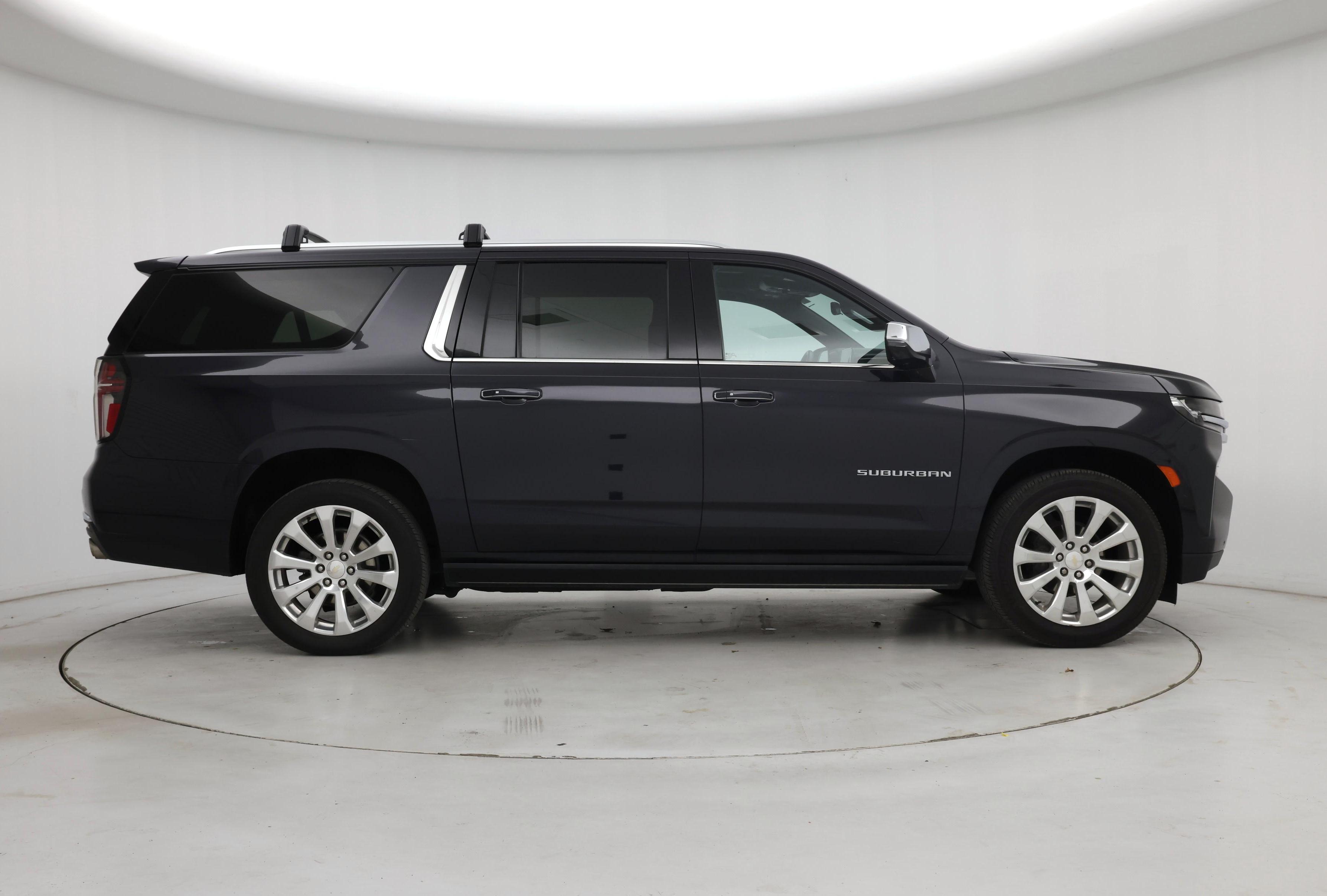 Thumbnail: 2023 Chevrolet Suburban - 7