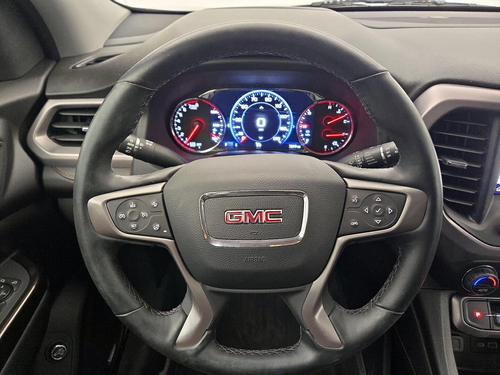 Thumbnail: 2023 GMC Acadia - 10