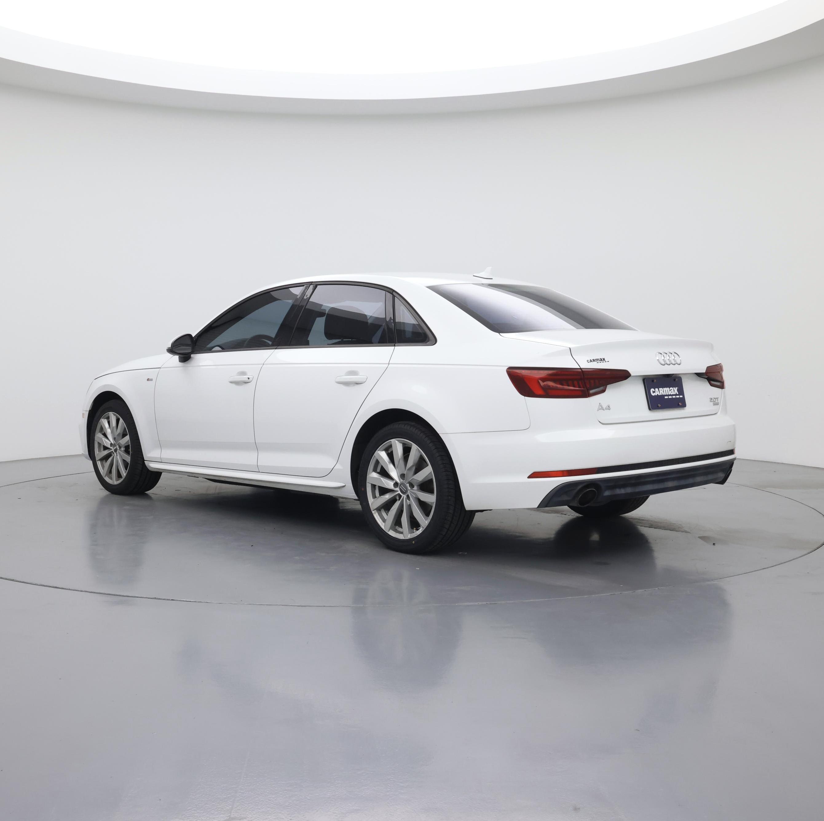 Thumbnail: 2018 Audi A4 - 2