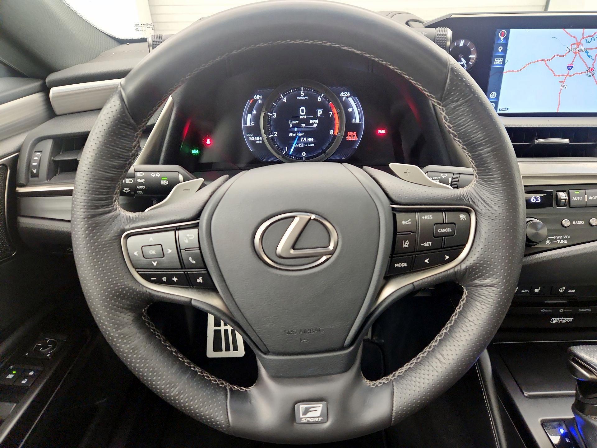 Thumbnail: 2019 Lexus ES - 10