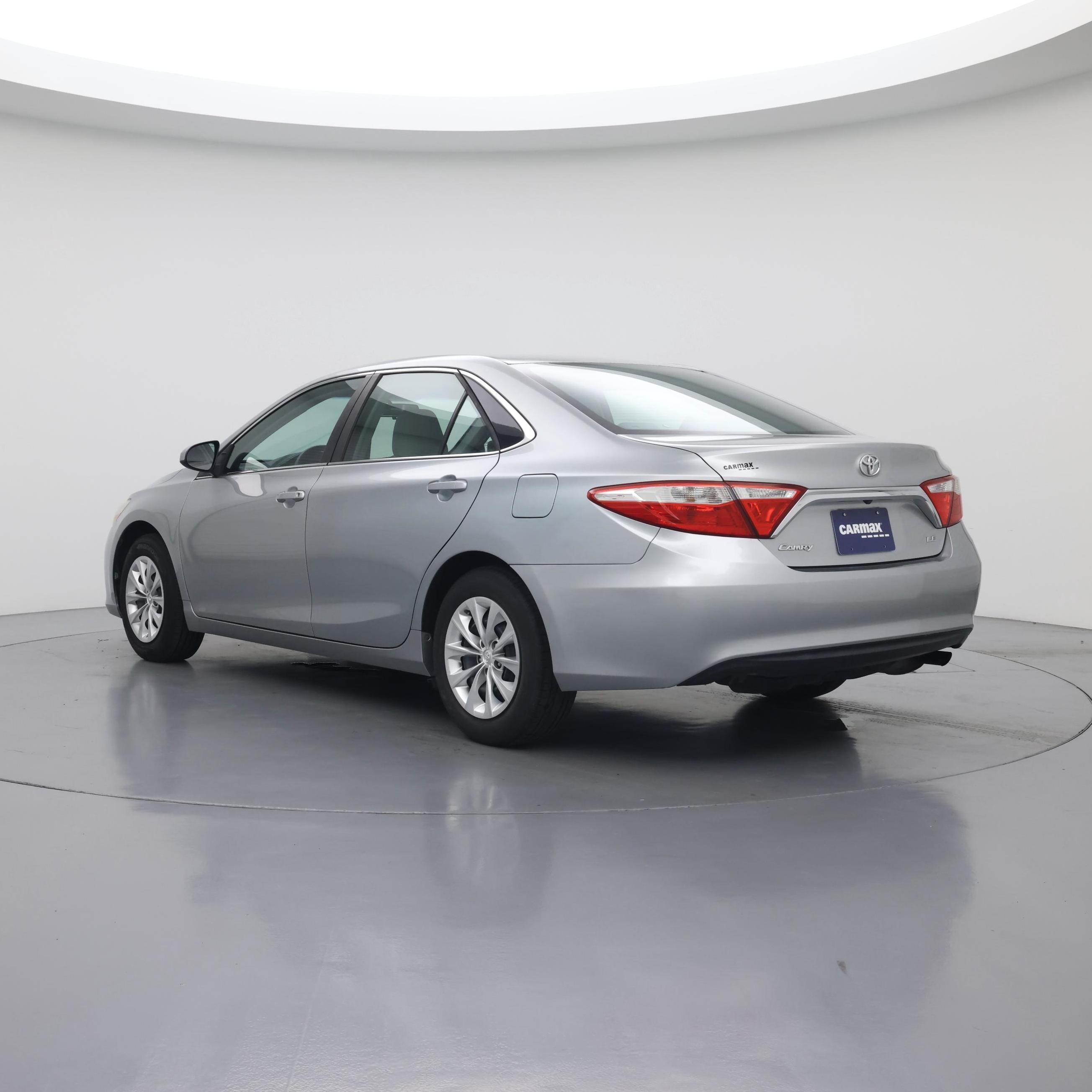 Thumbnail: 2015 Toyota Camry - 2