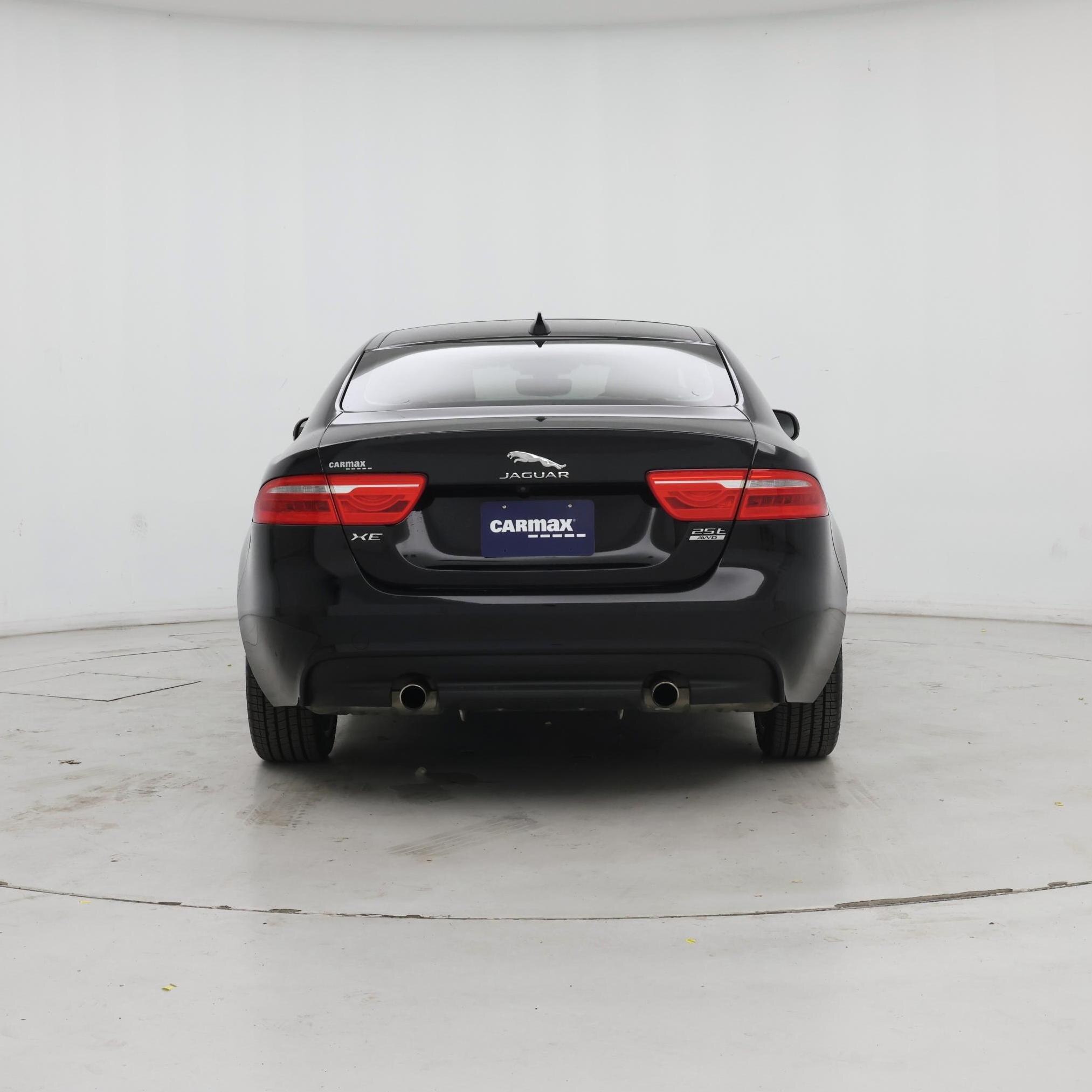 Thumbnail: 2019 Jaguar XE - 6