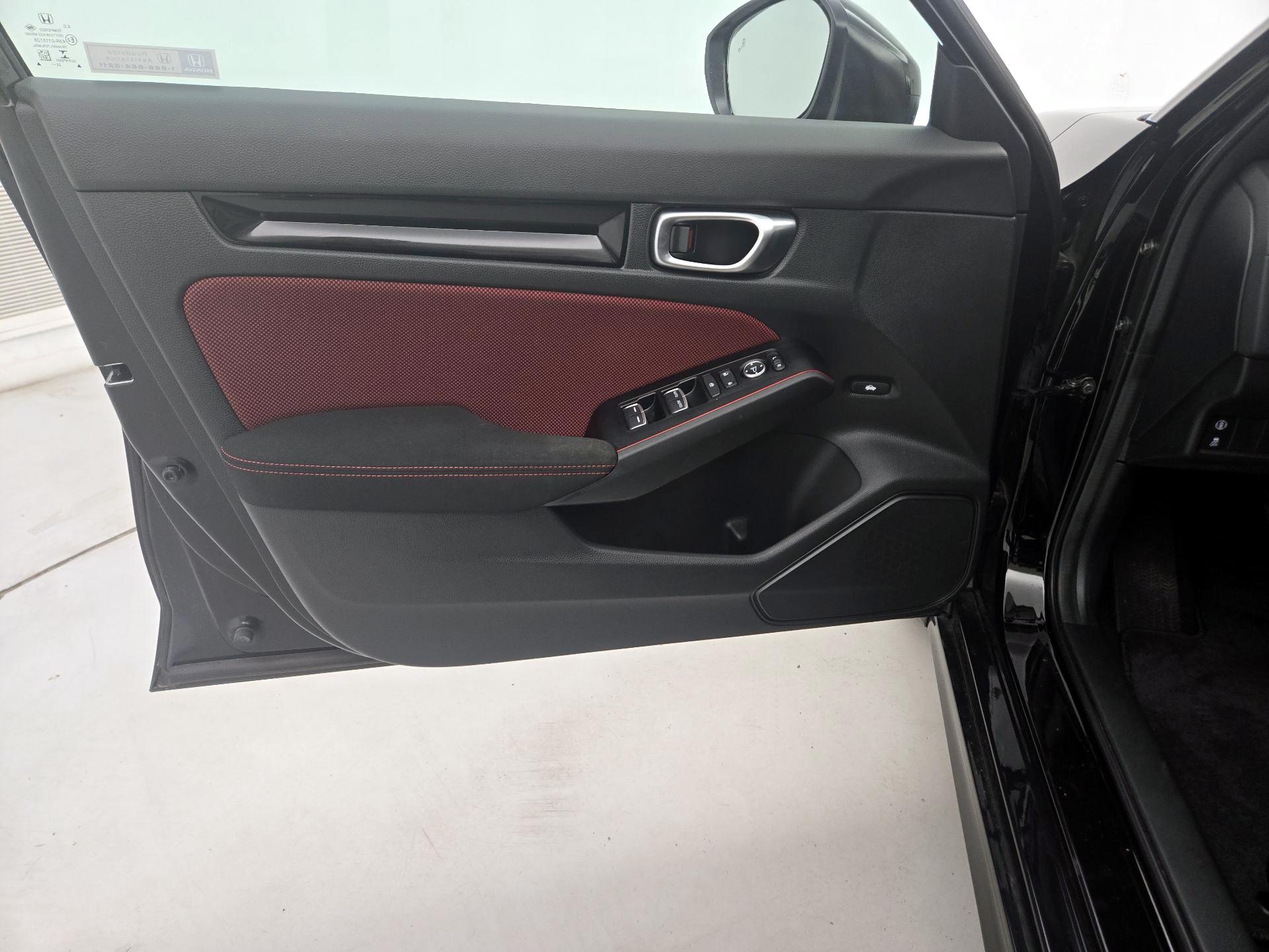 Thumbnail: 2023 Honda Civic - 12