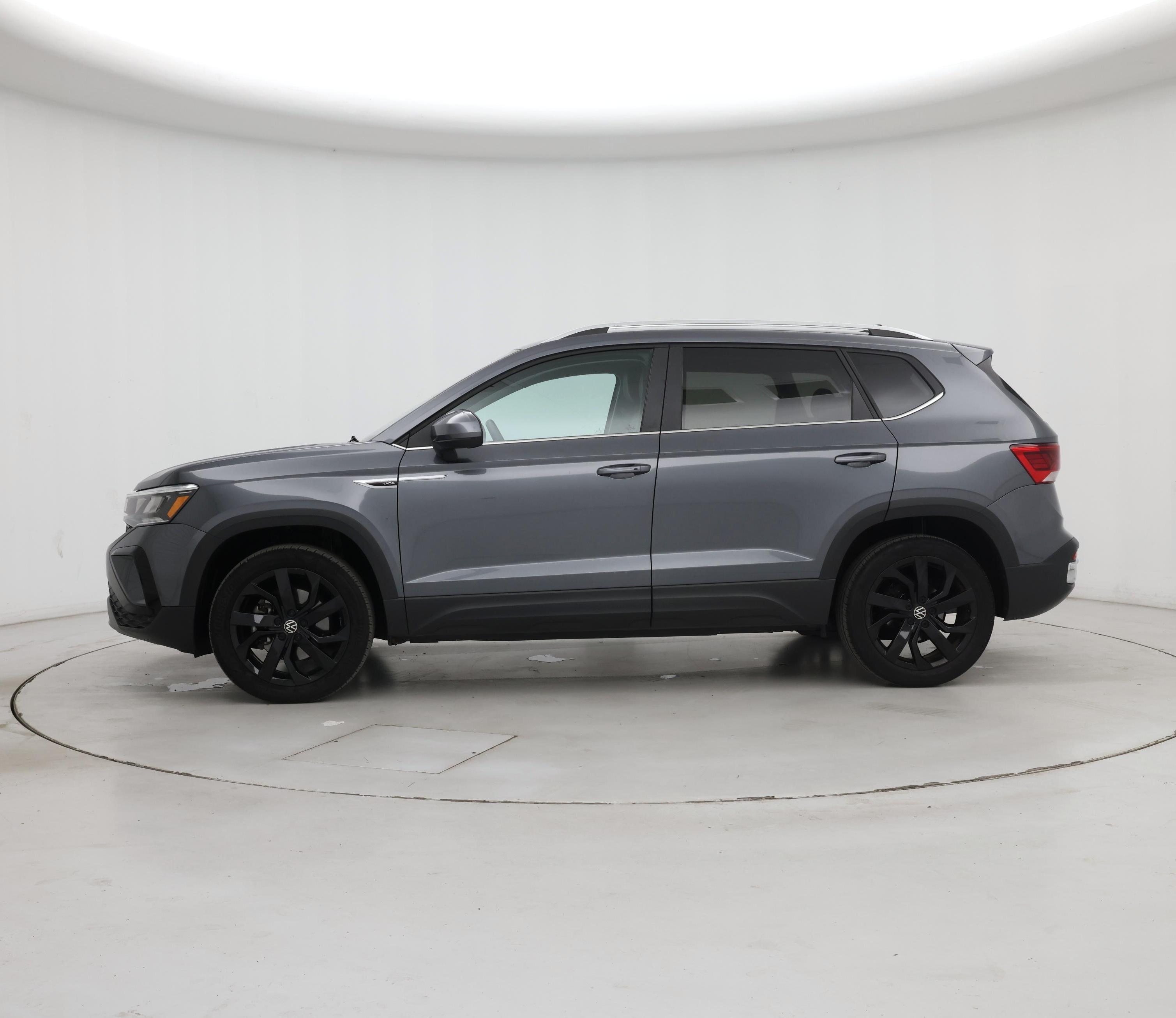 Thumbnail: 2023 Volkswagen Taos - 3