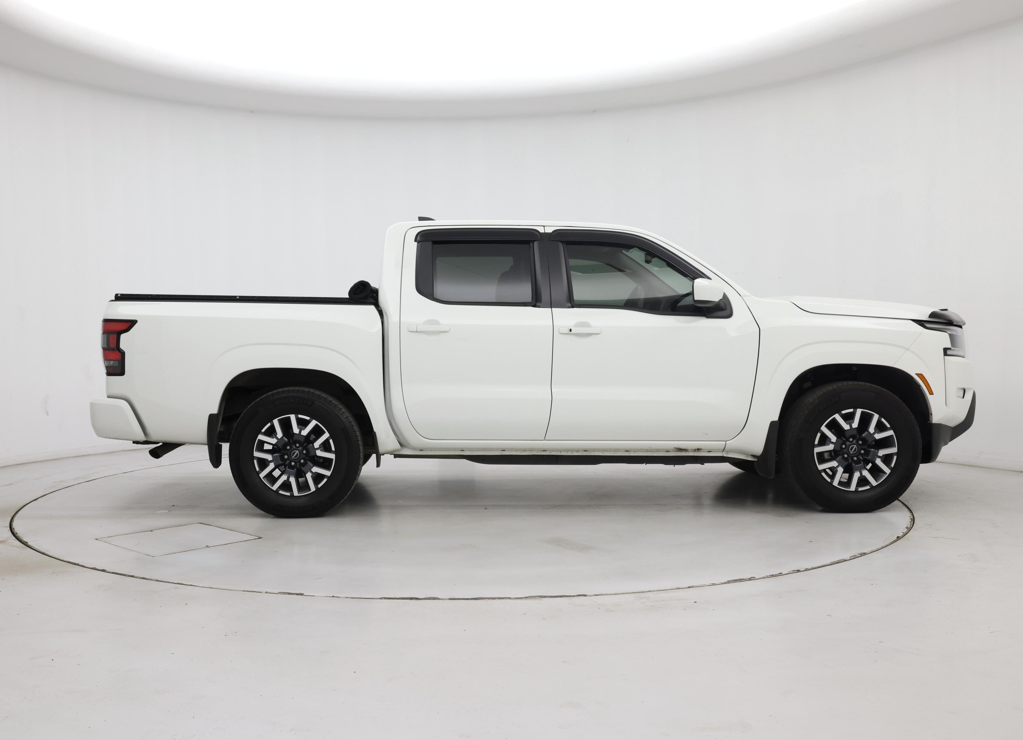 Thumbnail: 2024 Nissan Frontier - 7