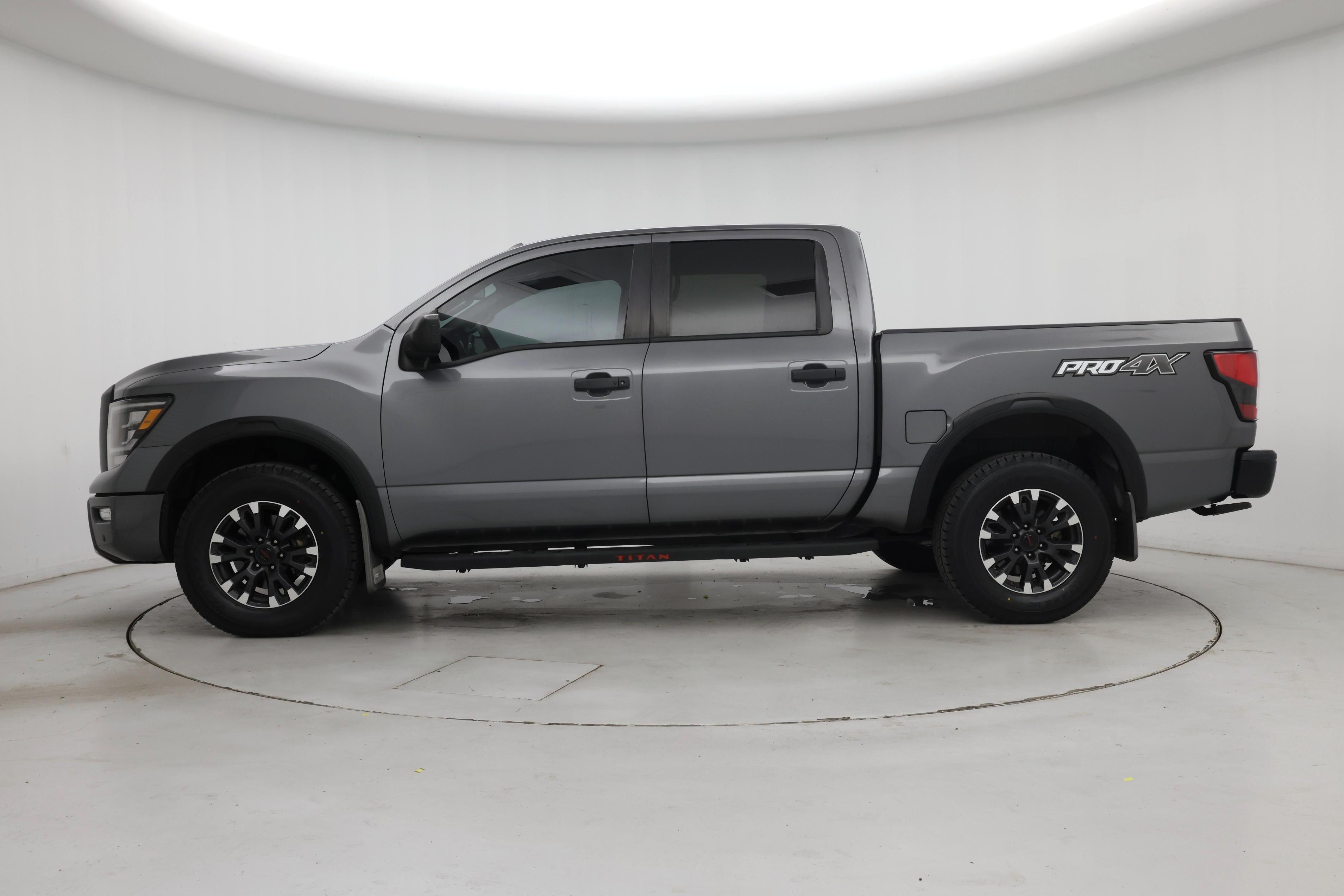 Thumbnail: 2021 Nissan Titan - 3