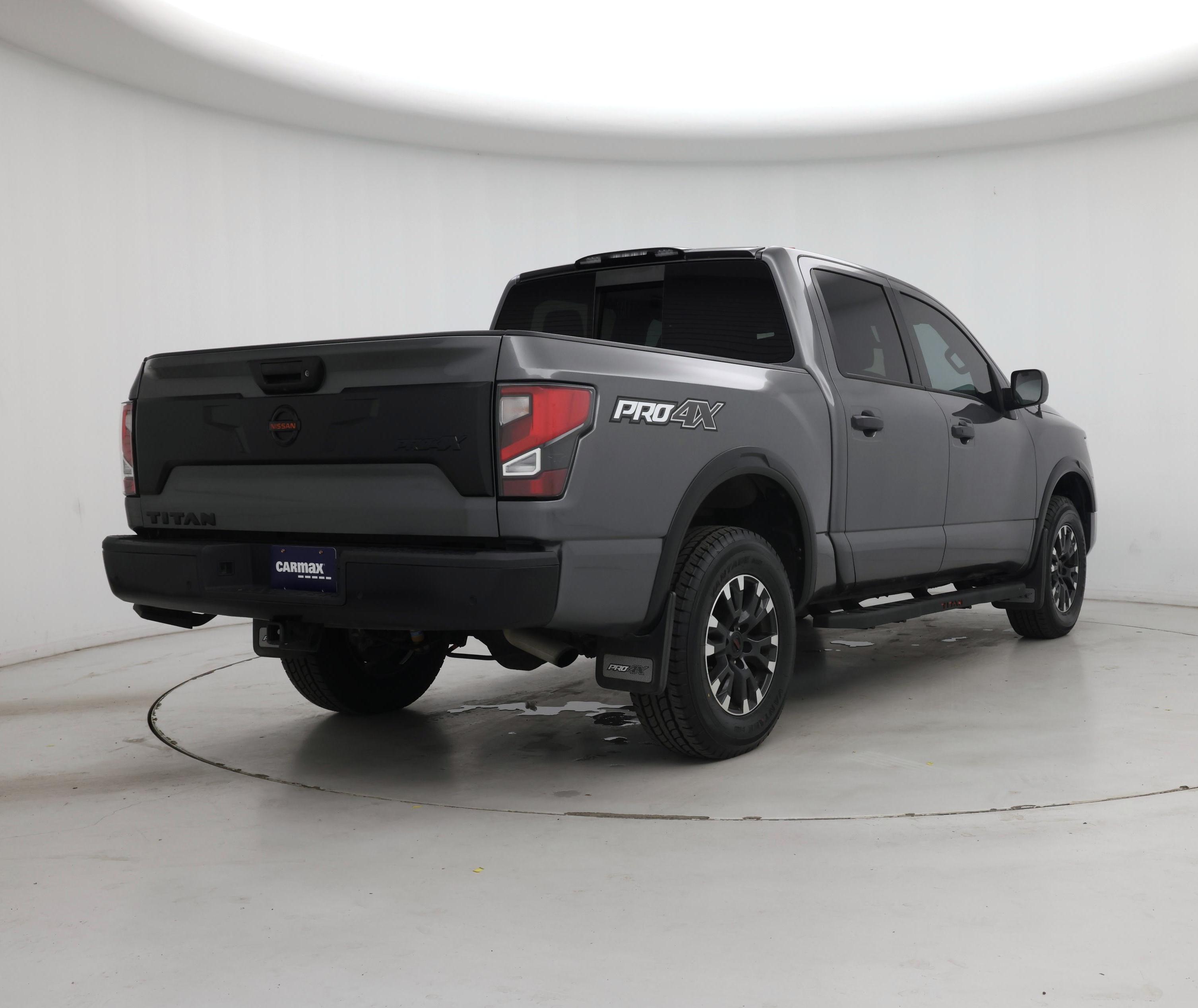 Thumbnail: 2021 Nissan Titan - 8