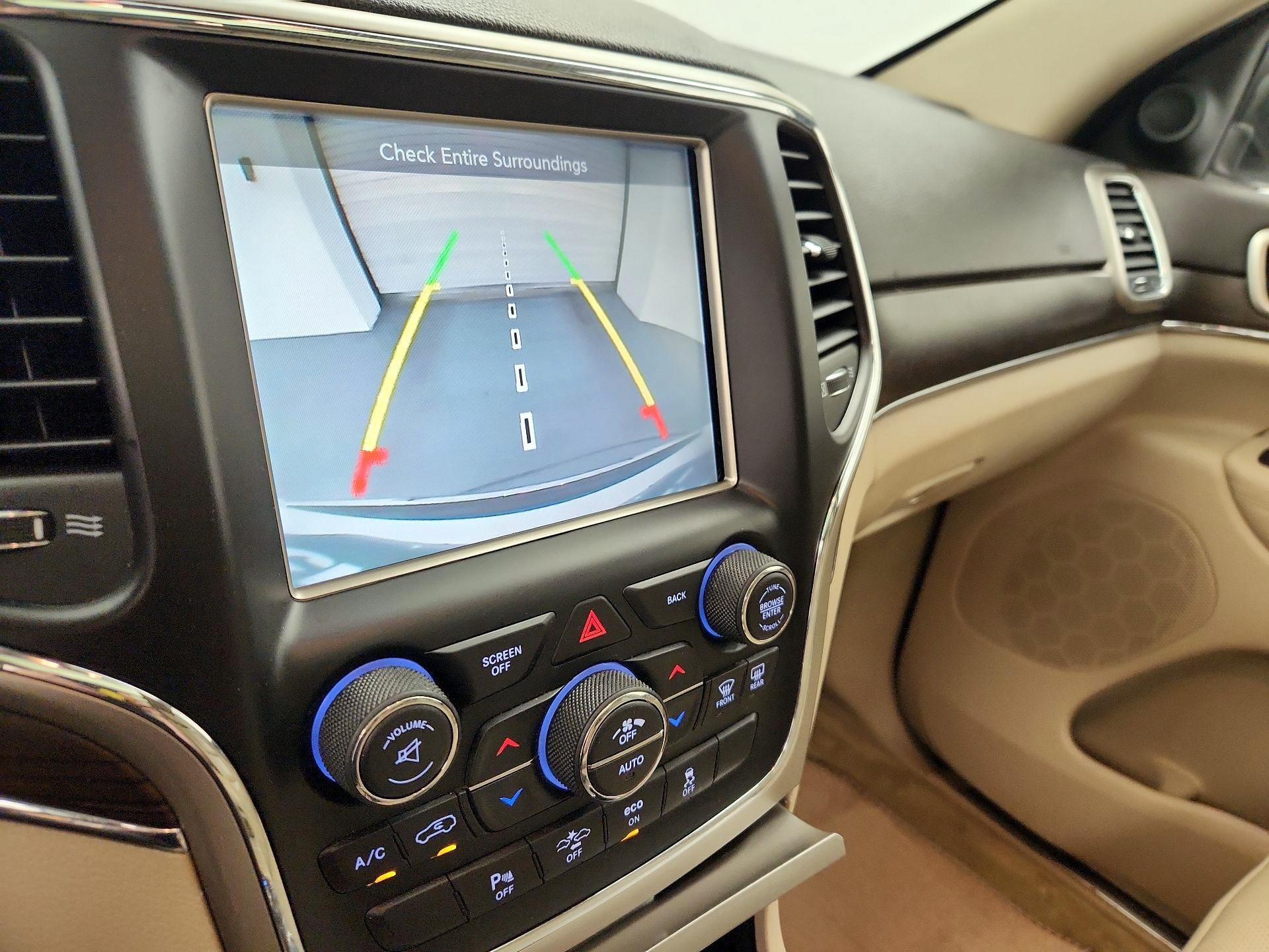 Thumbnail: 2014 Jeep Grand Cherokee - 15