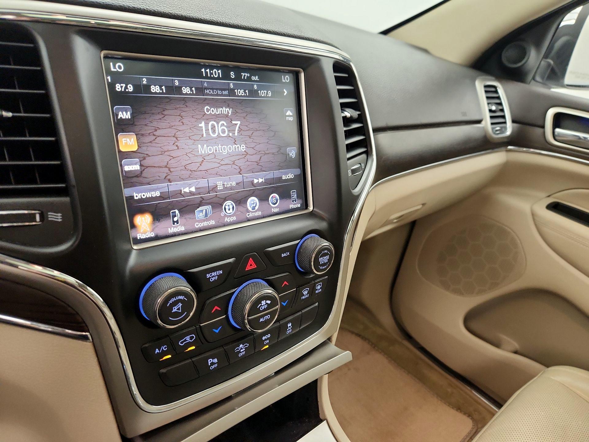 Thumbnail: 2014 Jeep Grand Cherokee - 16