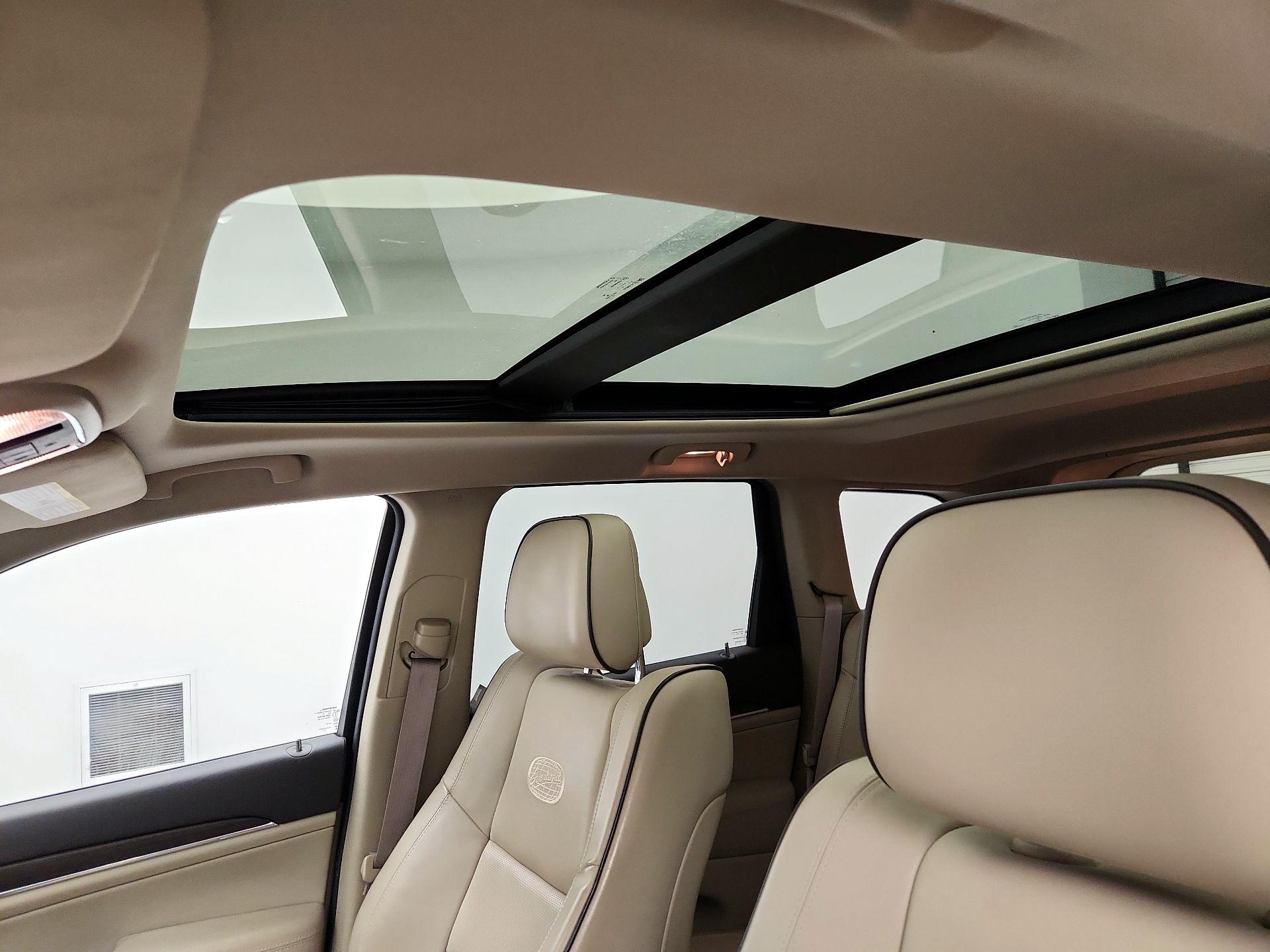 Thumbnail: 2014 Jeep Grand Cherokee - 20