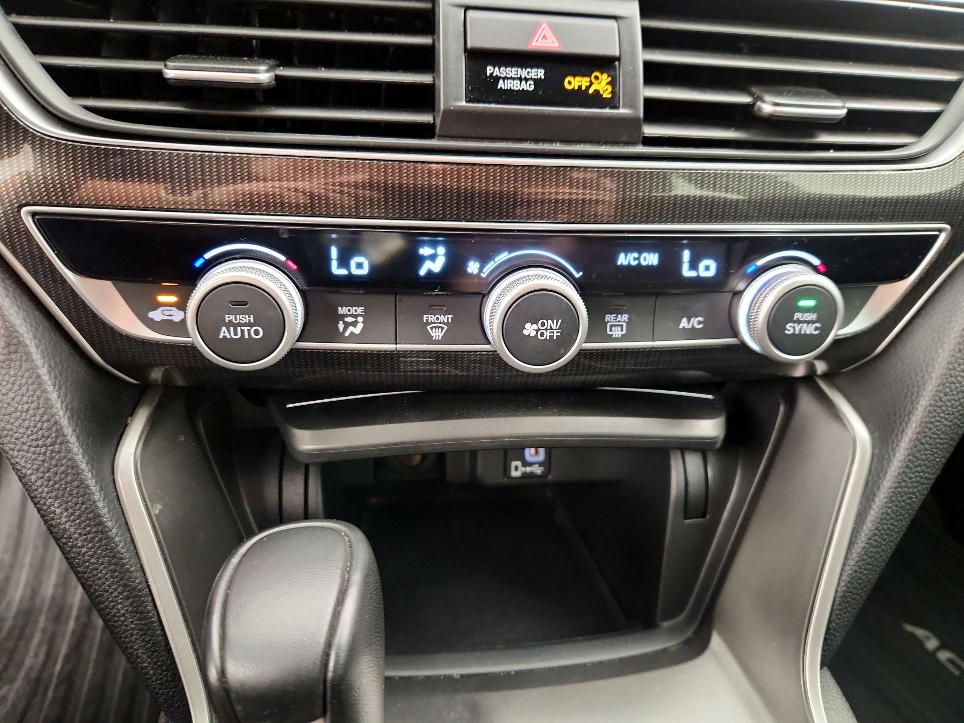 Thumbnail: 2018 Honda Accord - 16