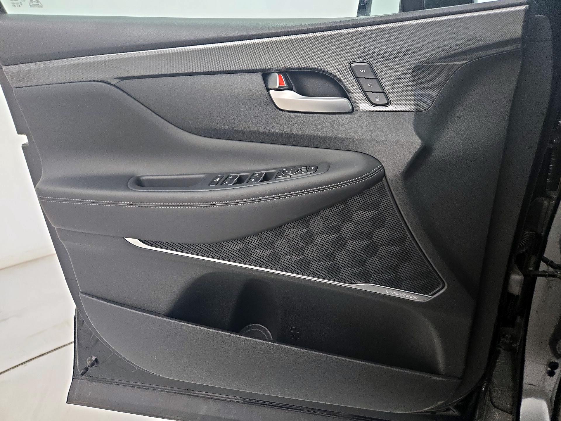 Thumbnail: 2023 Hyundai Santa Fe - 12