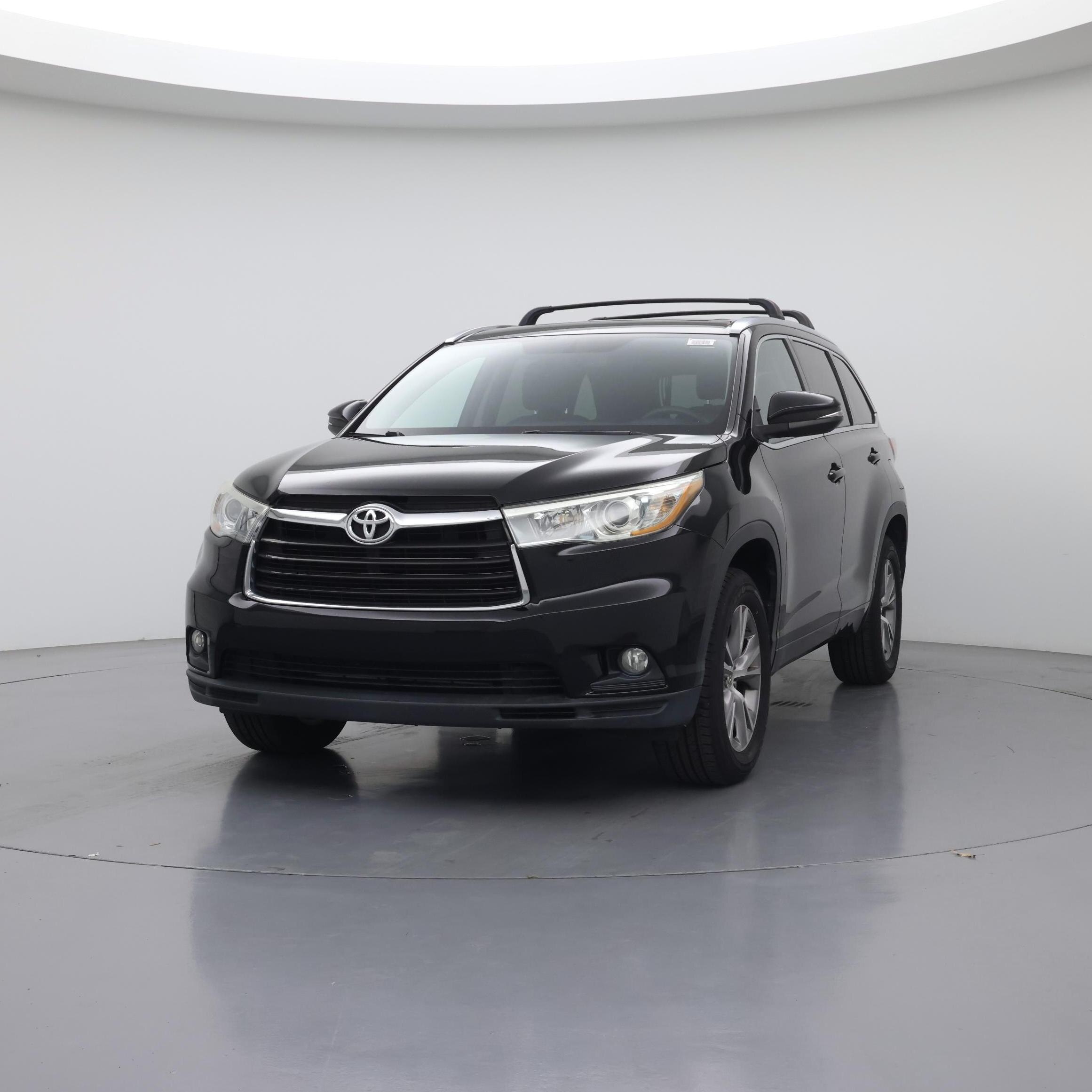 Thumbnail: 2015 Toyota Highlander - 4