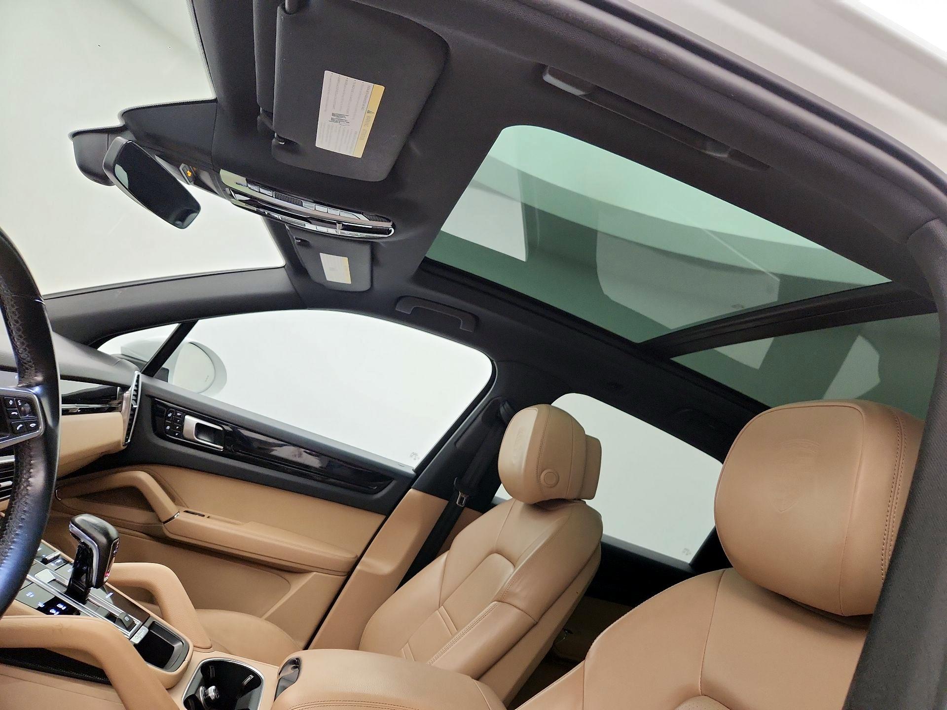 Thumbnail: 2019 Porsche Cayenne - 18