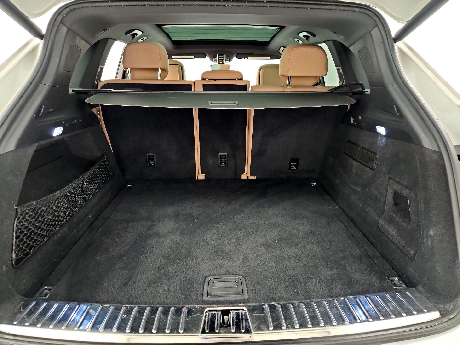 Thumbnail: 2019 Porsche Cayenne - 20