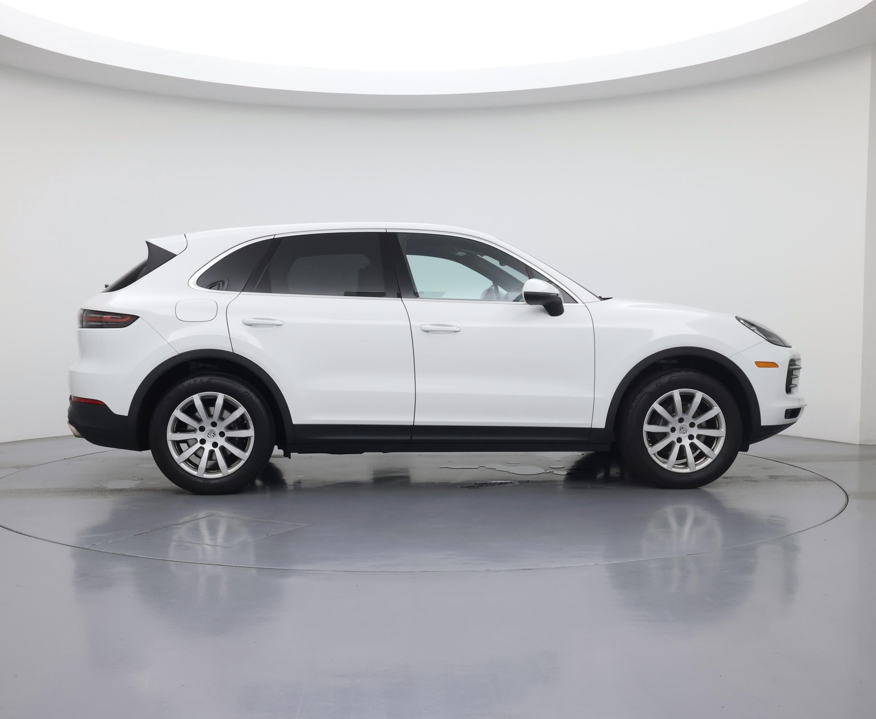 Thumbnail: 2019 Porsche Cayenne - 7