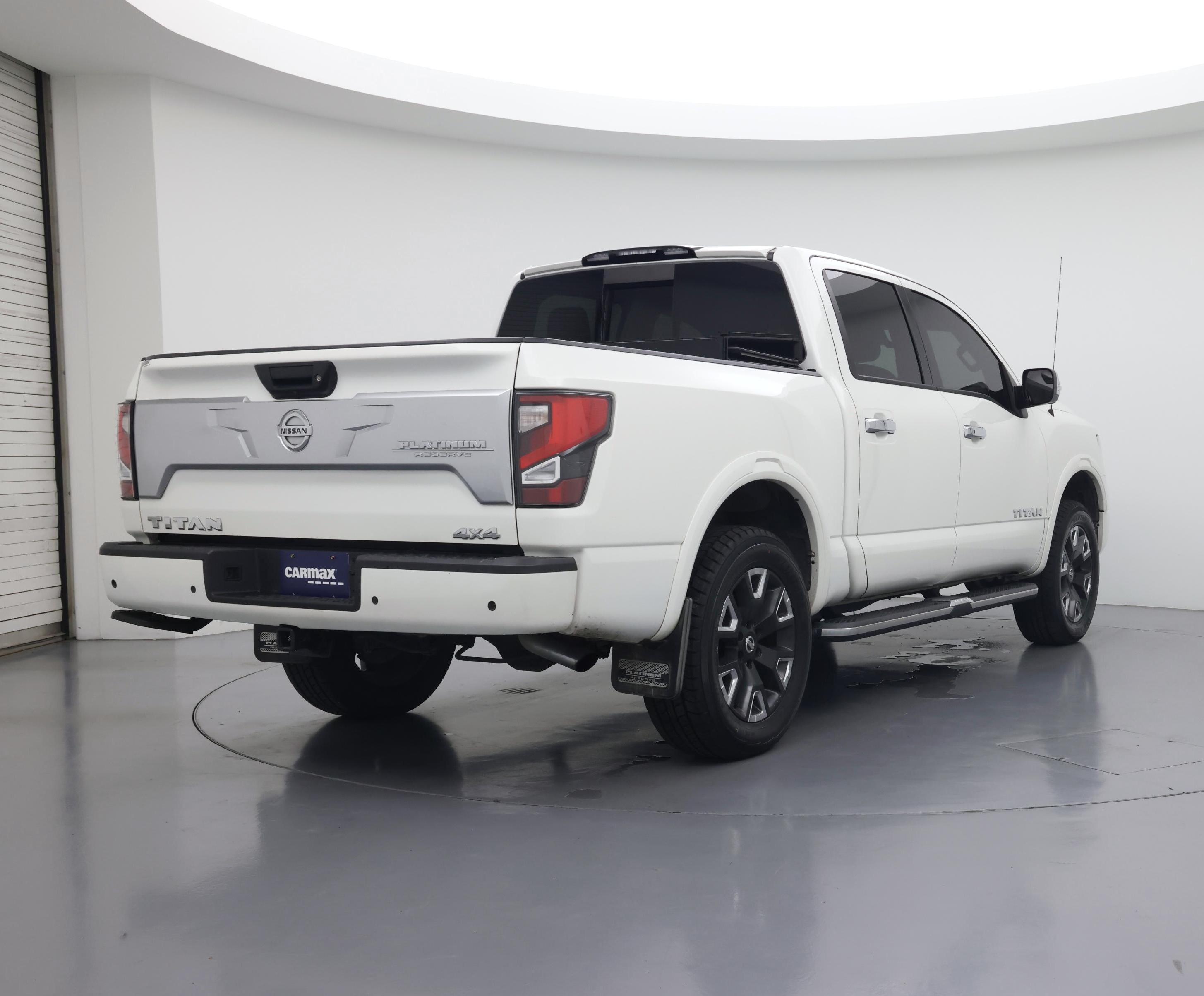 Thumbnail: 2021 Nissan Titan - 8