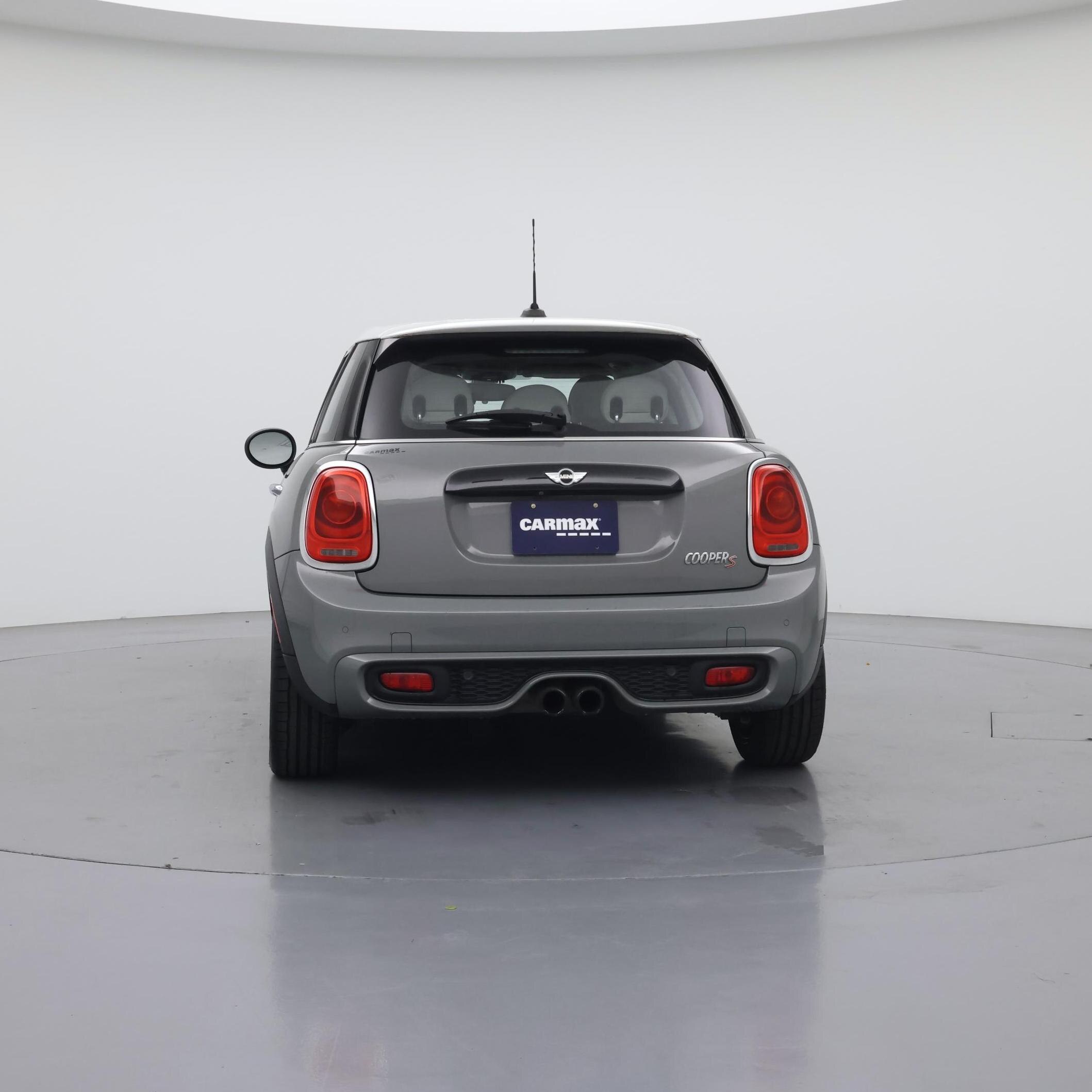Thumbnail: 2017 MINI Cooper Hardtop - 6