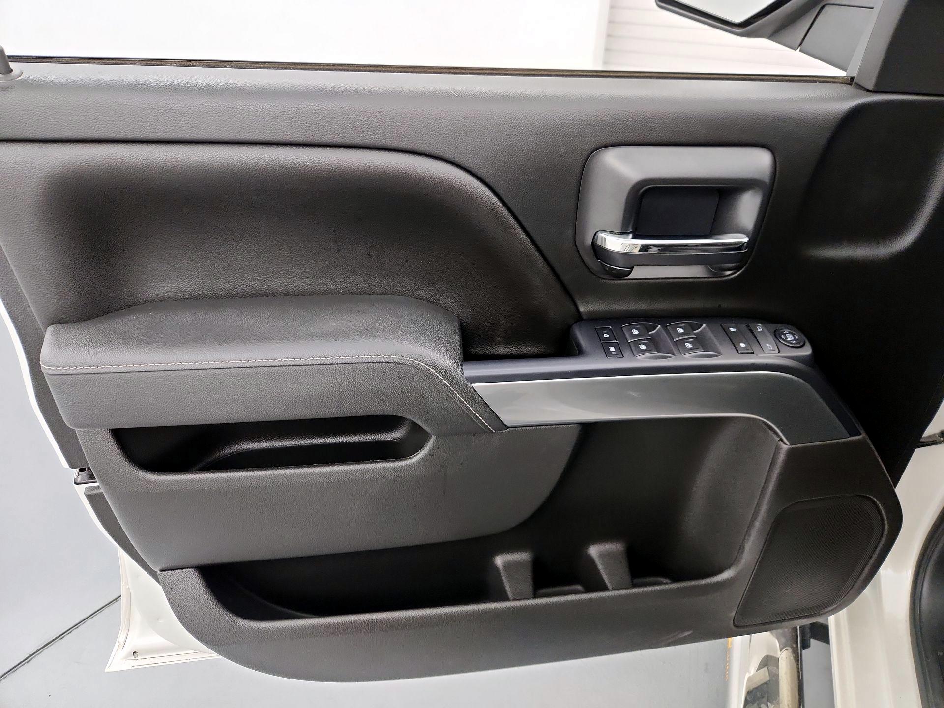 Thumbnail: 2015 Chevrolet Silverado 1500 - 12
