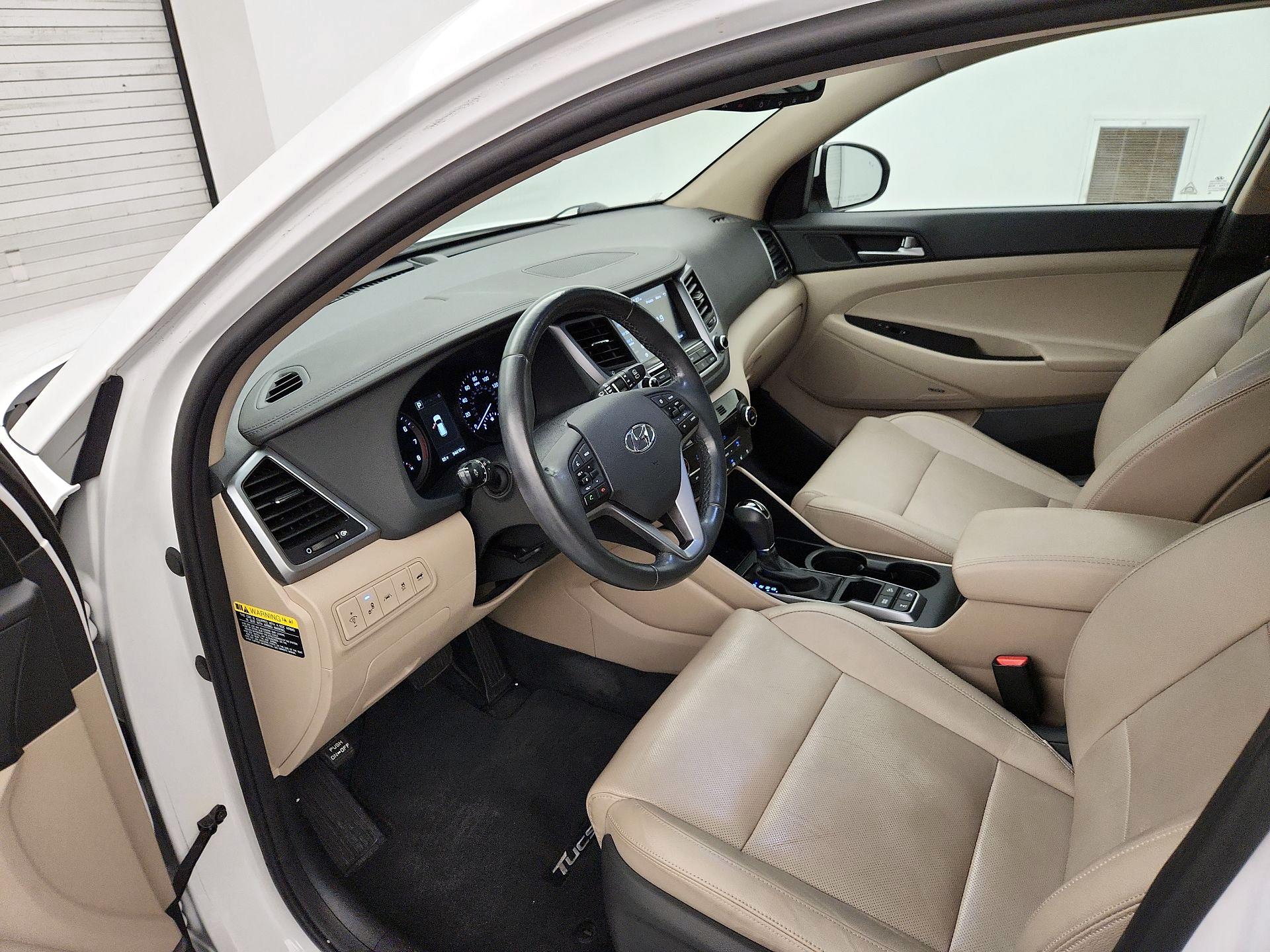 Thumbnail: 2018 Hyundai Tucson - 11