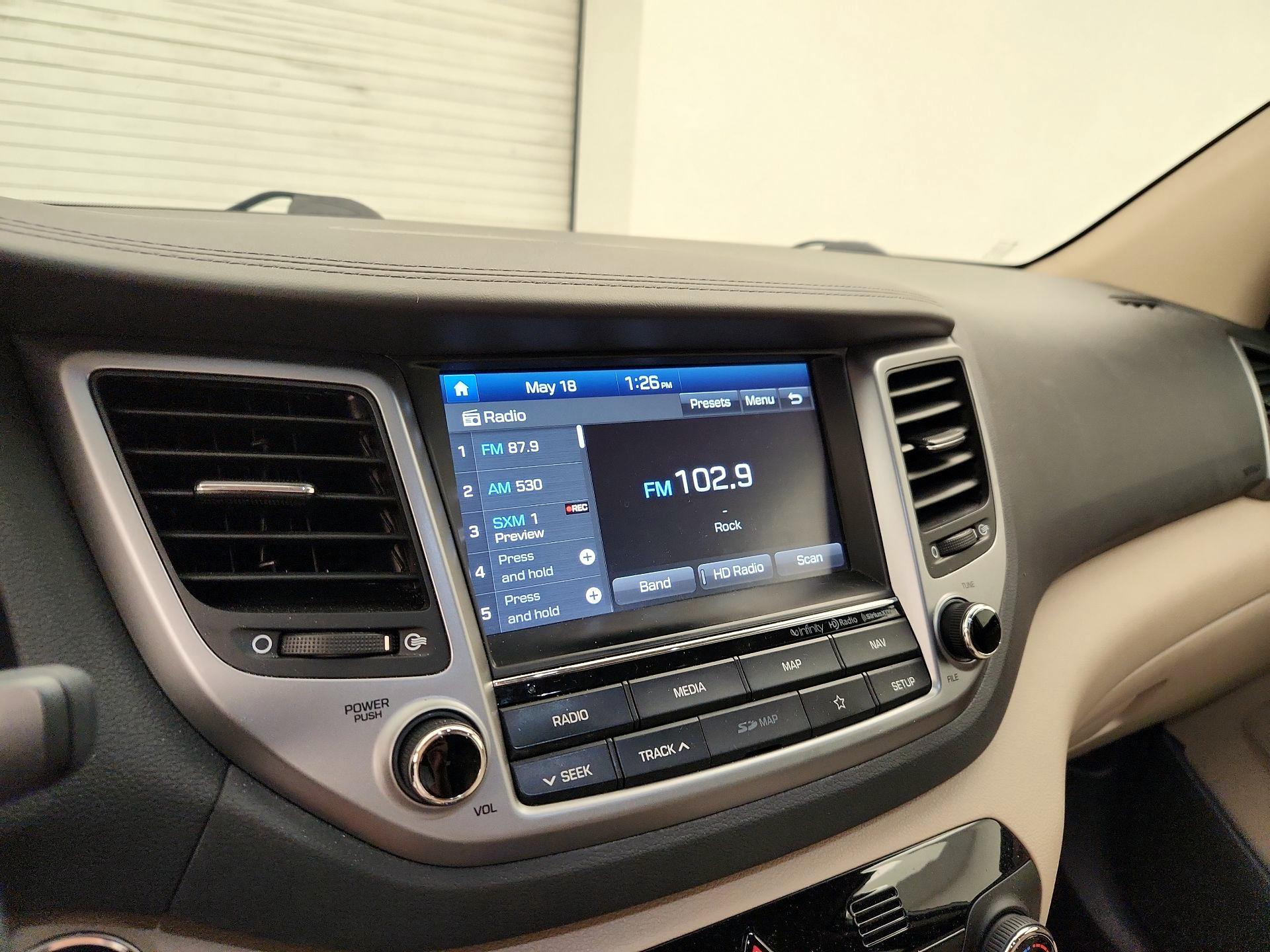 Thumbnail: 2018 Hyundai Tucson - 15