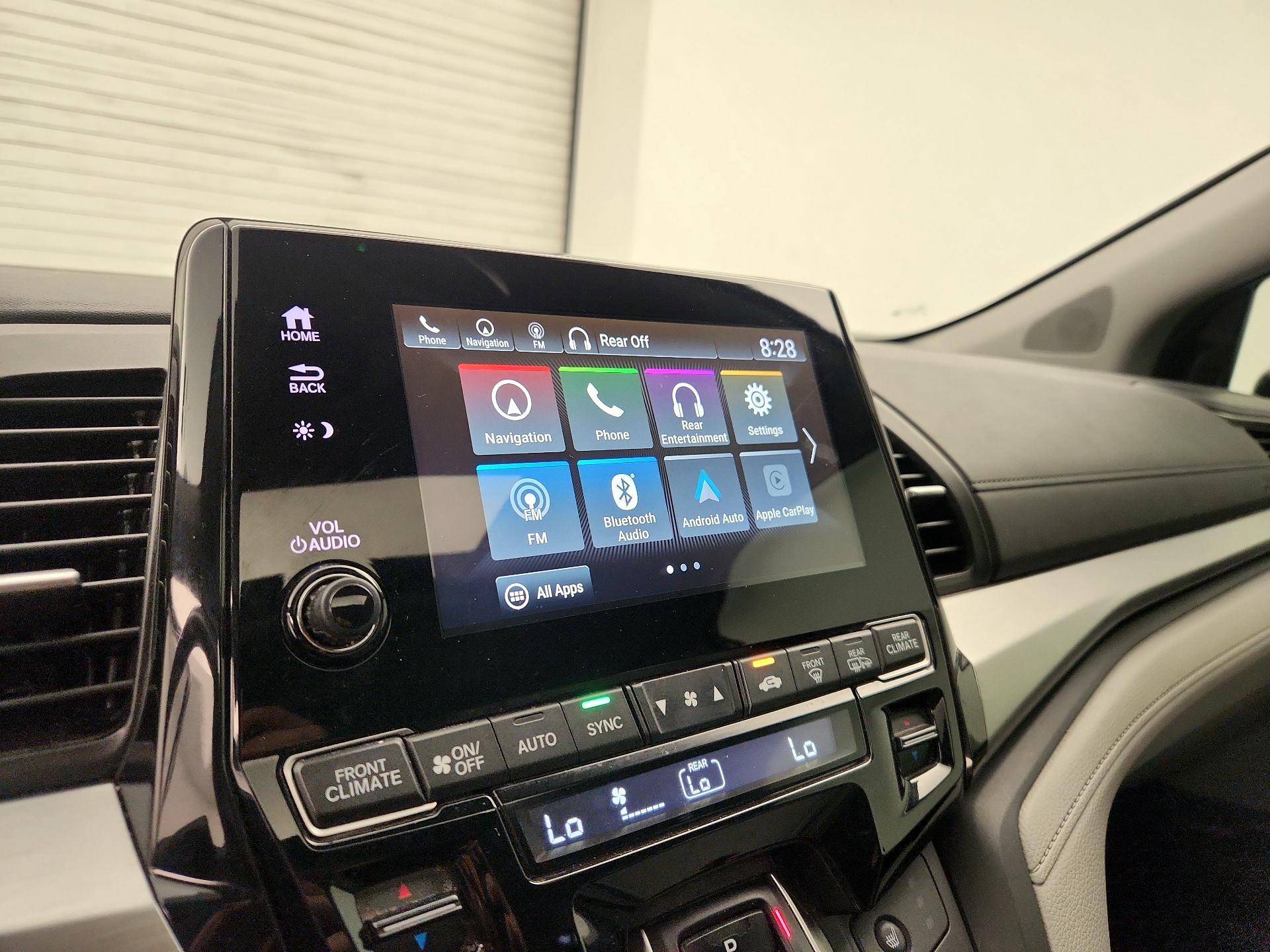 Thumbnail: 2020 Honda Odyssey - 16