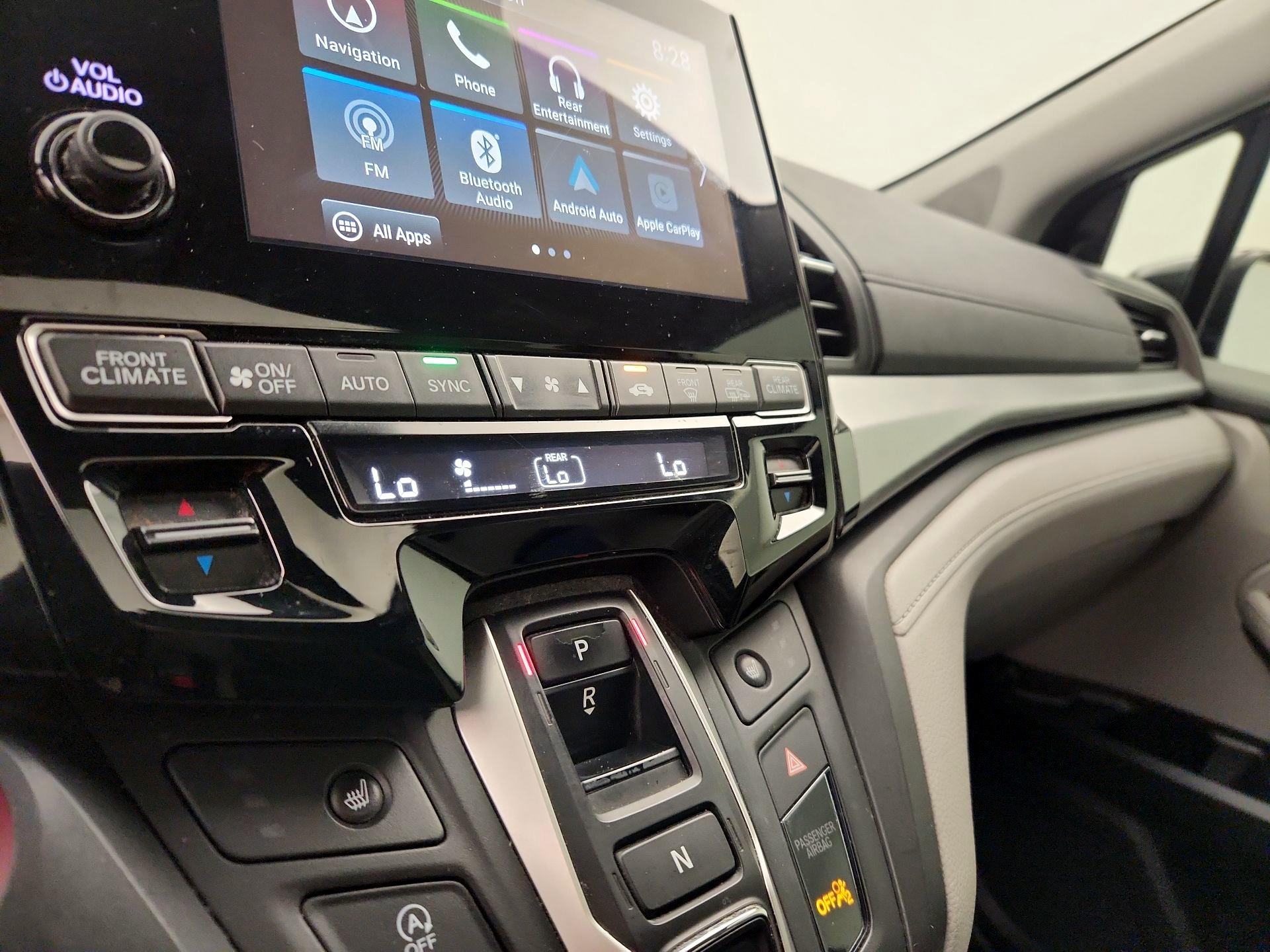 Thumbnail: 2020 Honda Odyssey - 17