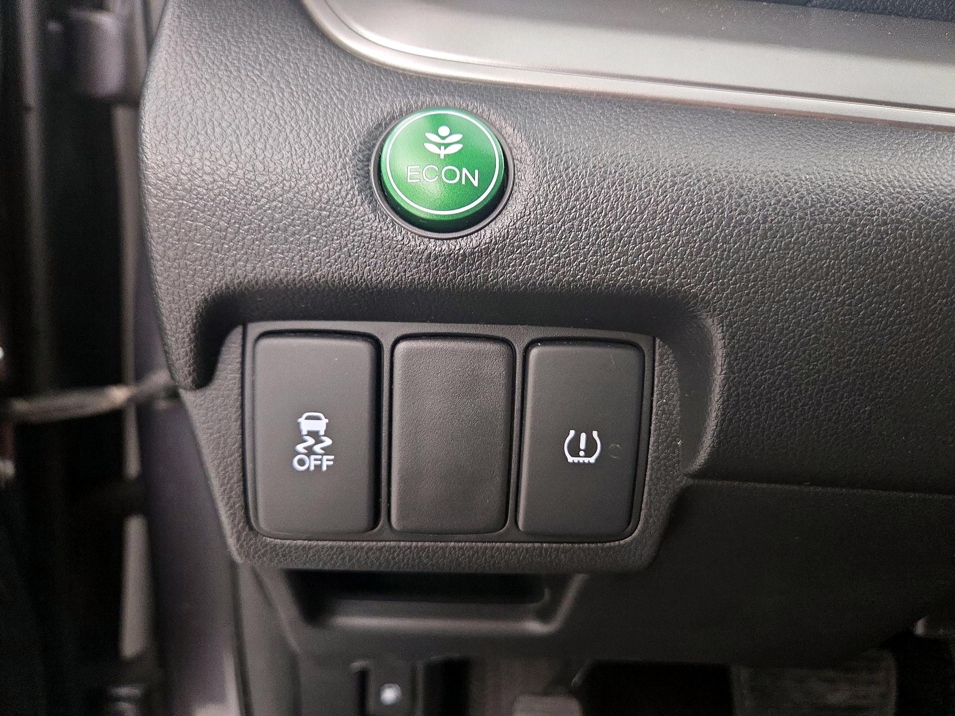 Thumbnail: 2016 Honda CR-V - 13