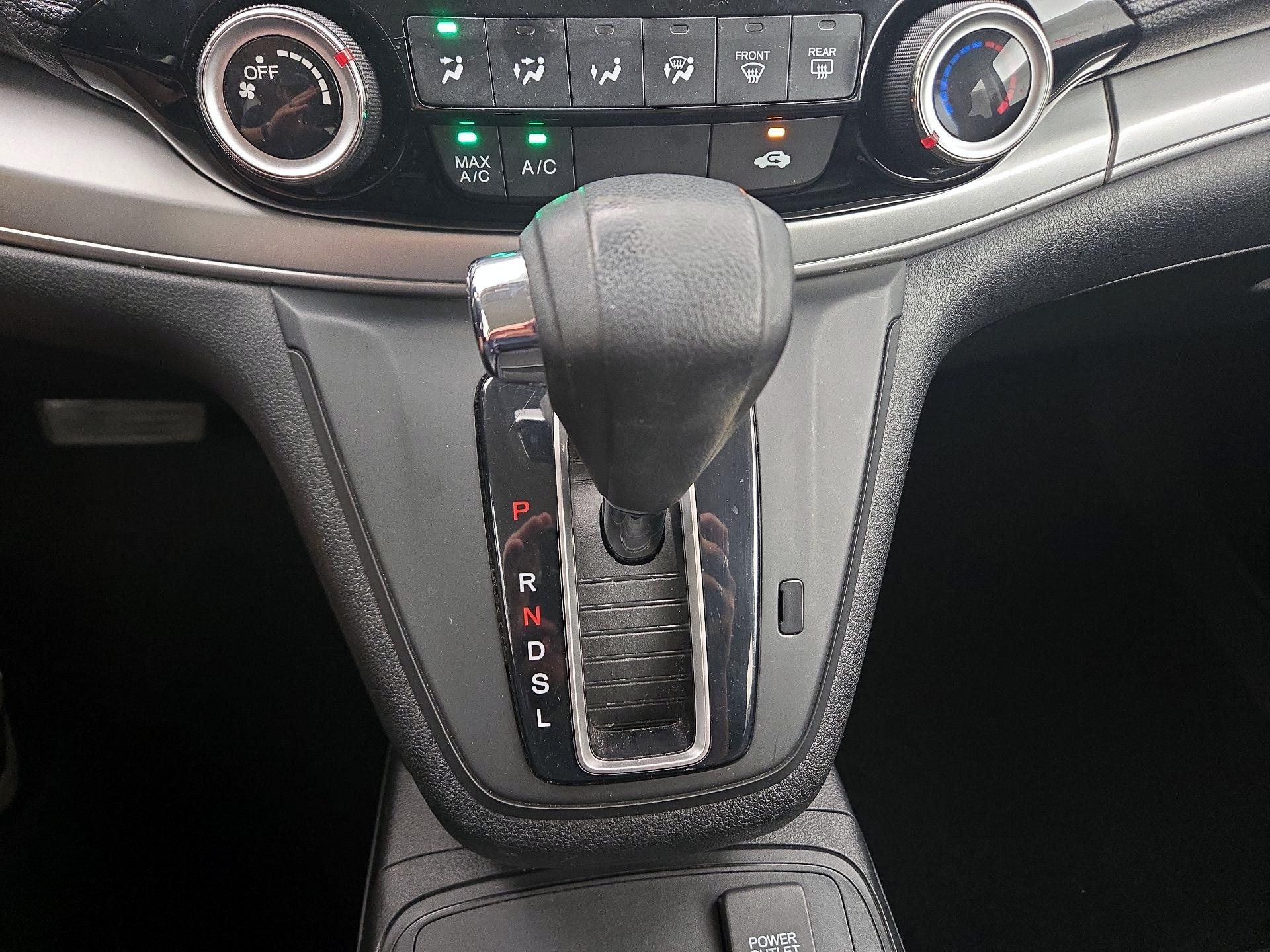 Thumbnail: 2016 Honda CR-V - 17