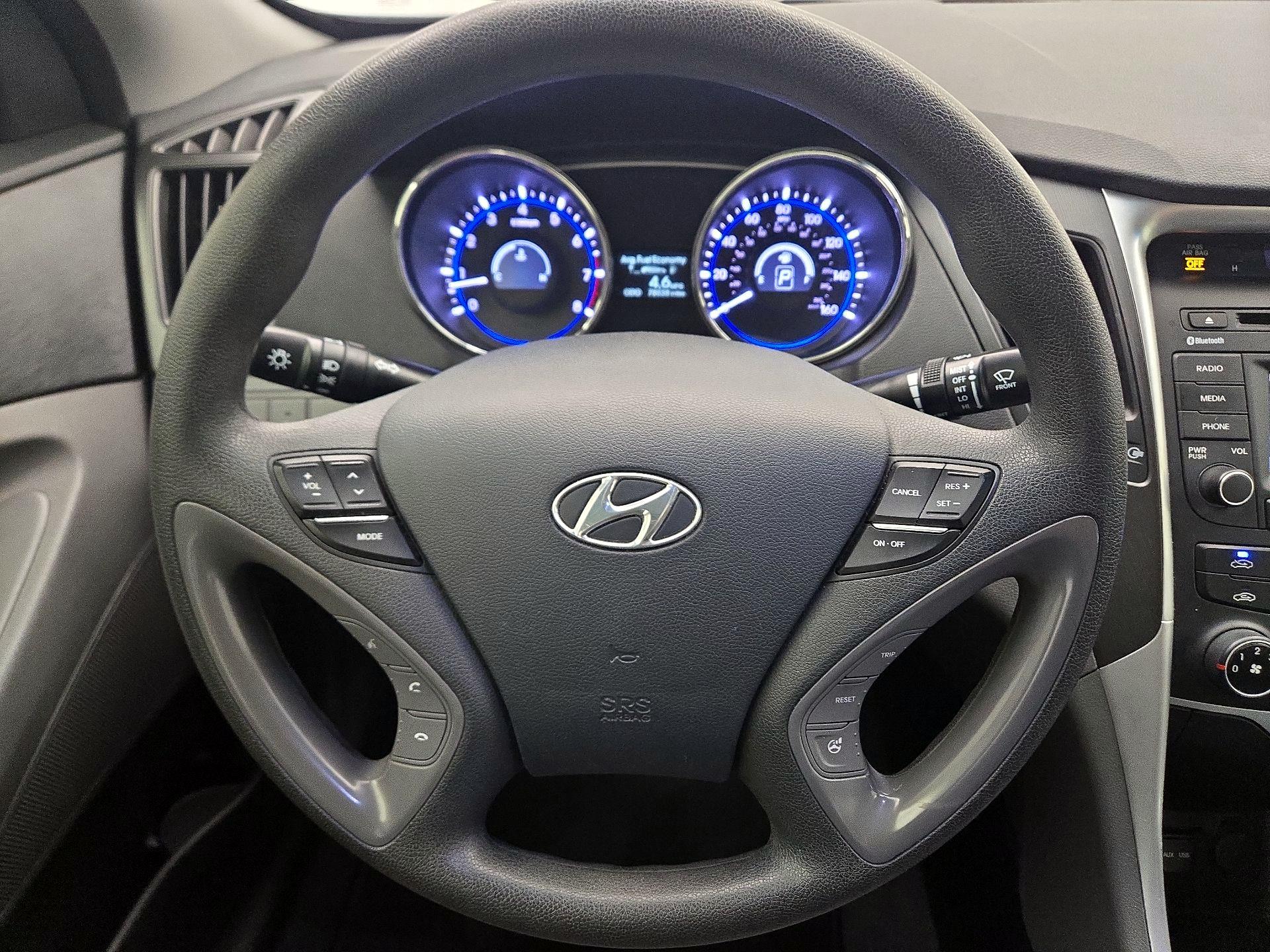 Thumbnail: 2014 Hyundai Sonata - 10
