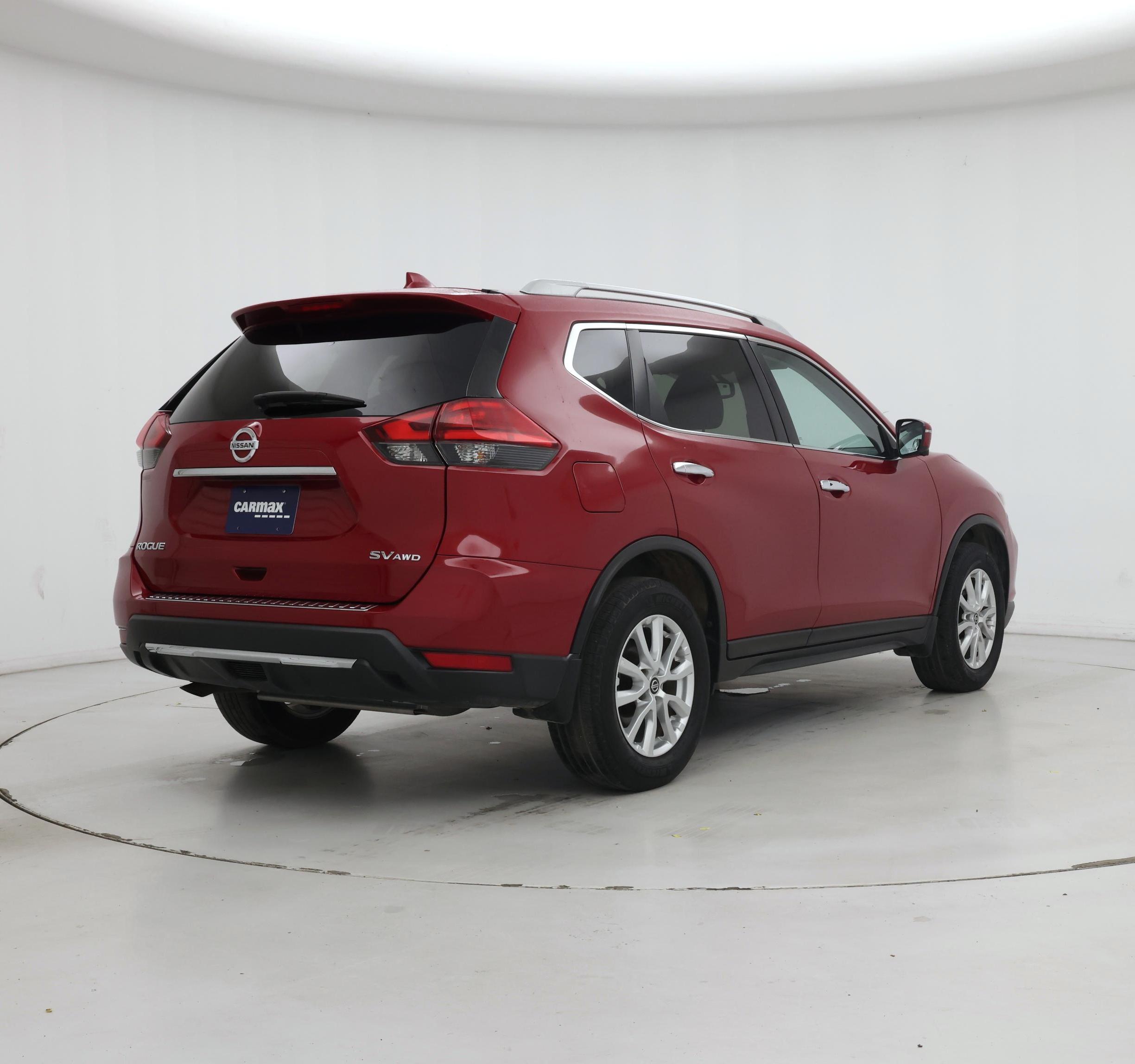 Thumbnail: 2017 Nissan Rogue - 8