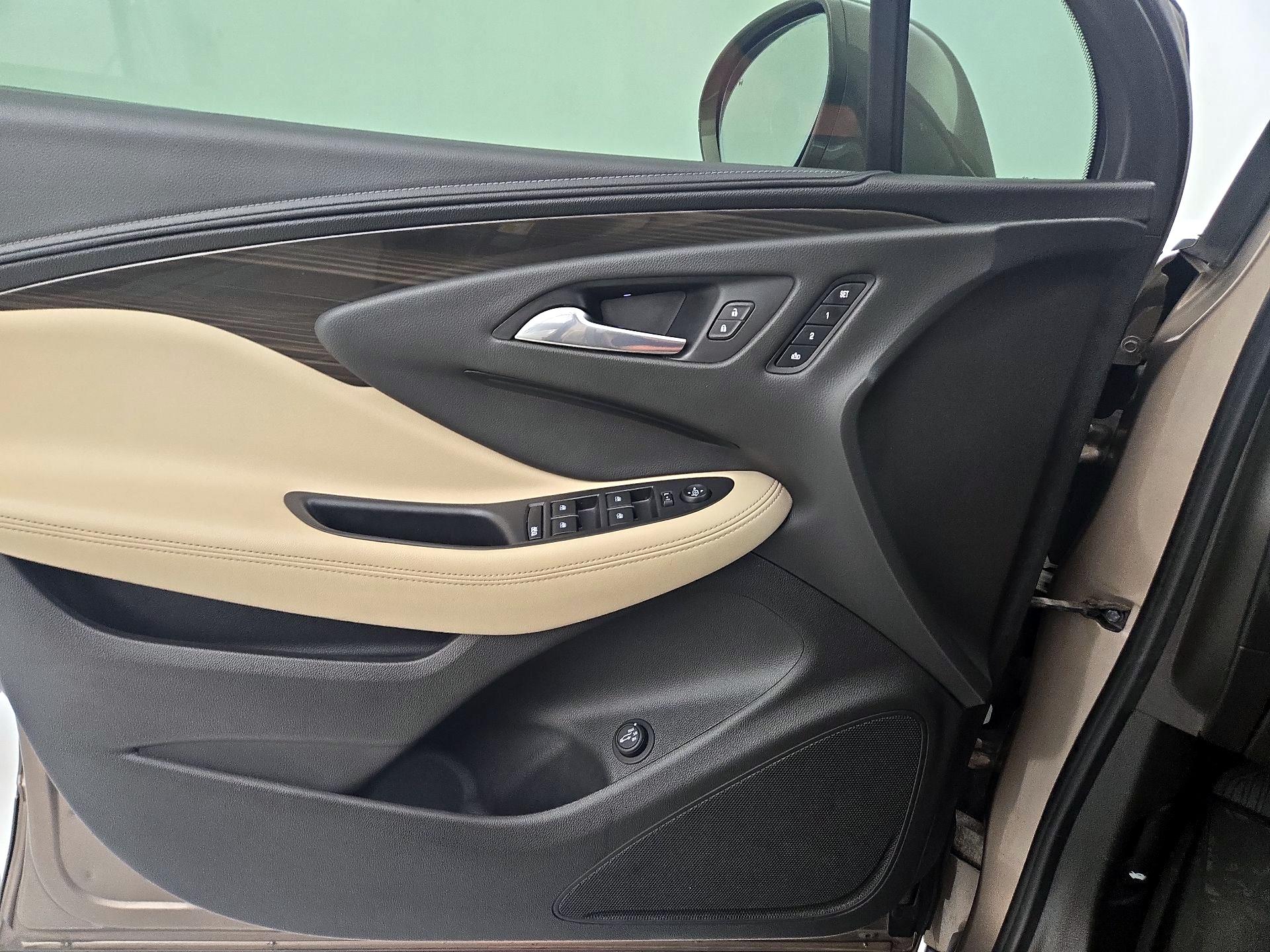 Thumbnail: 2019 Buick Envision - 12