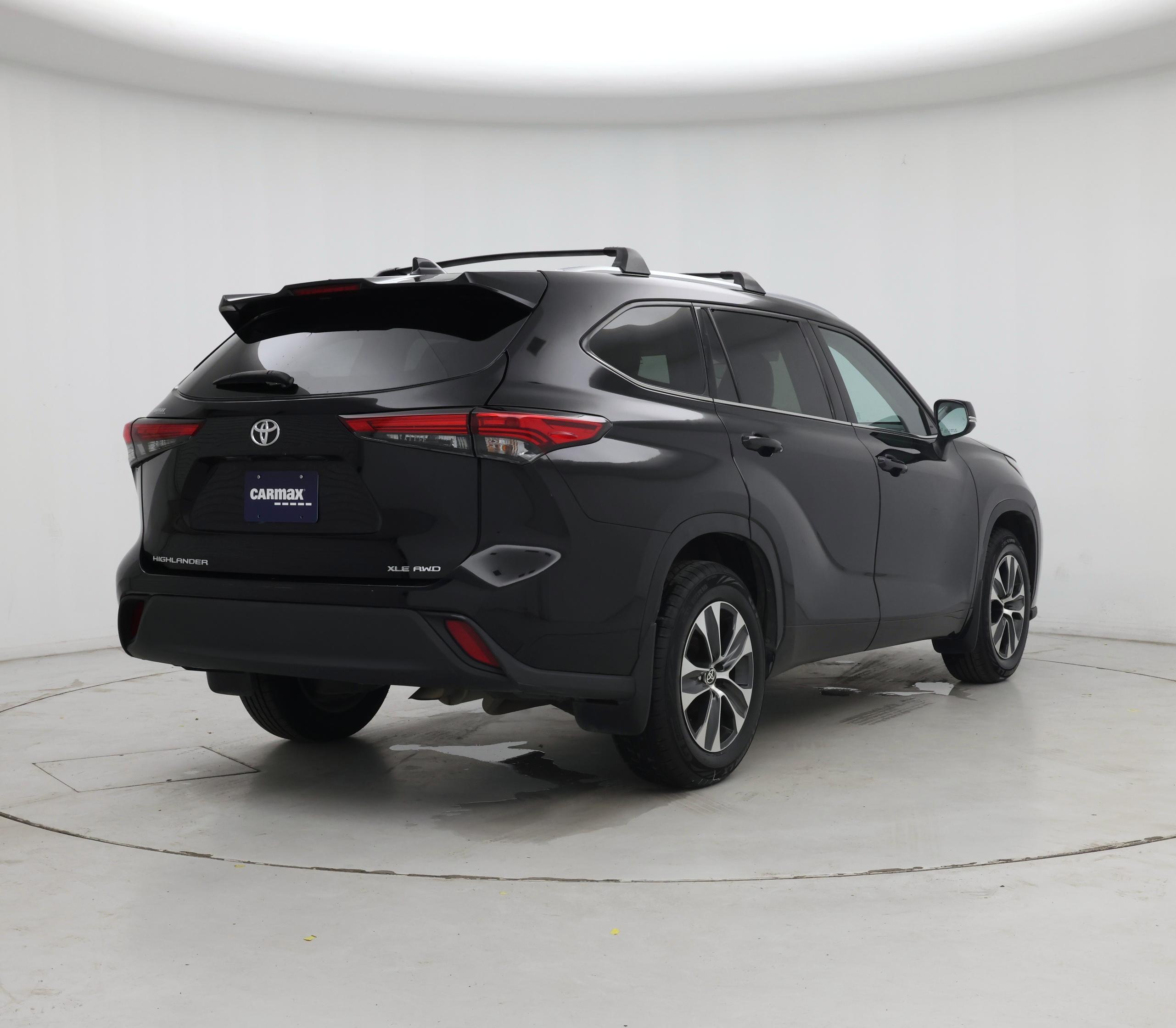 Thumbnail: 2021 Toyota Highlander - 8