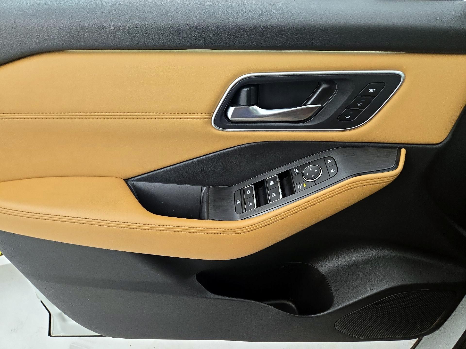 Thumbnail: 2021 Nissan Rogue - 12