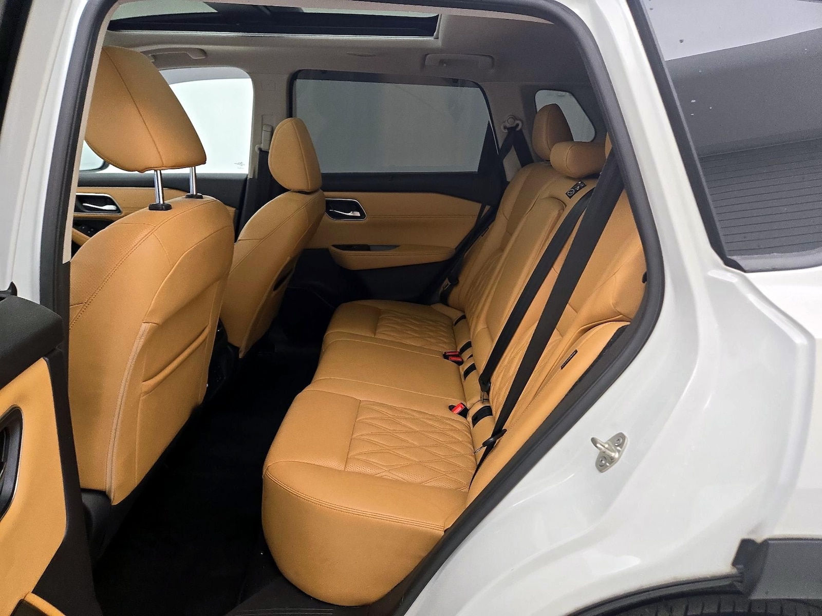 2021 Nissan Rogue Platinum - Photo 22