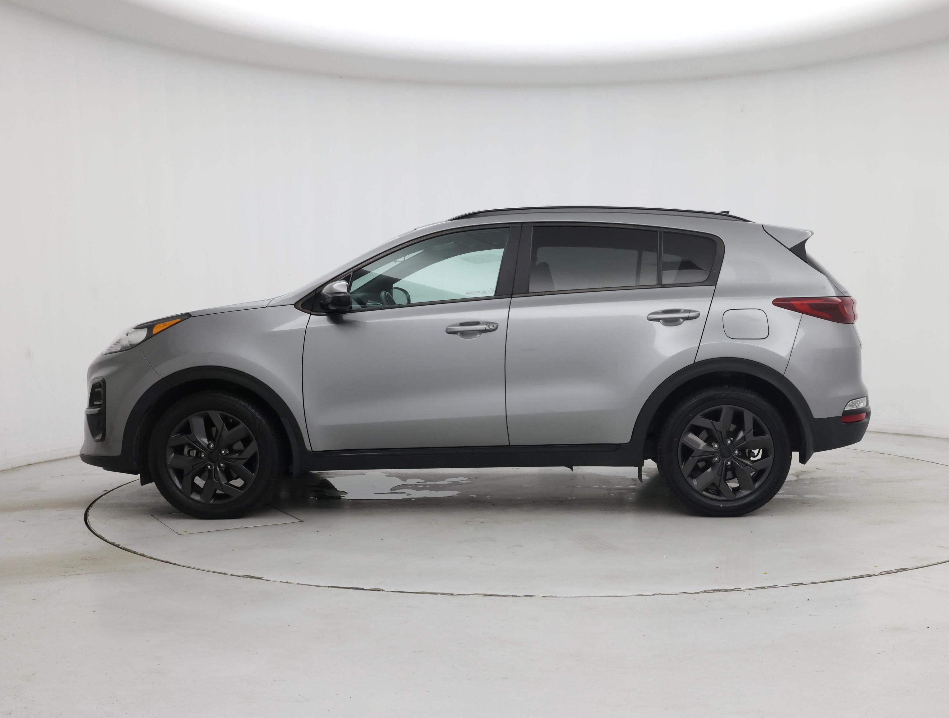 Thumbnail: 2022 Kia Sportage - 3