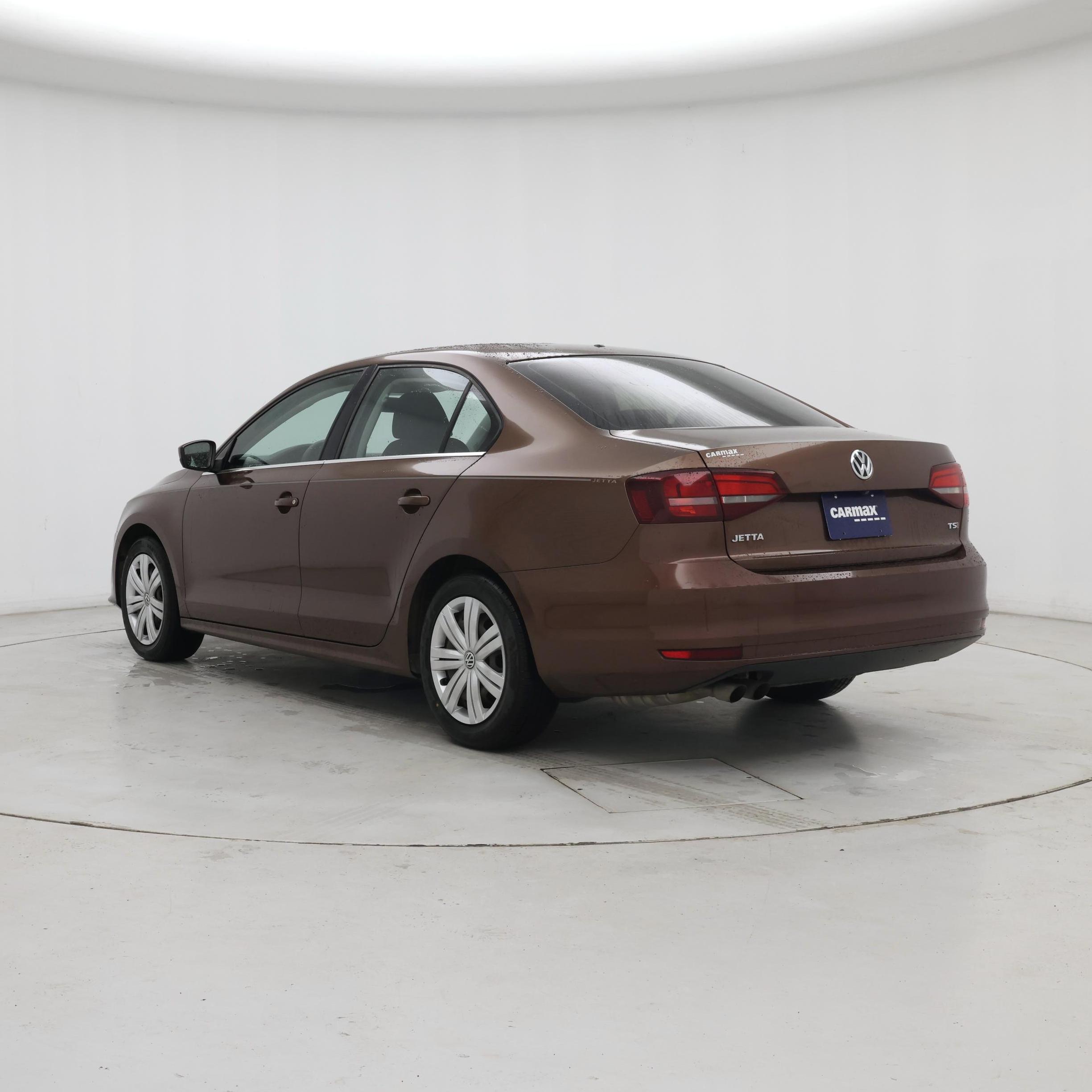 Thumbnail: 2017 Volkswagen Jetta - 2