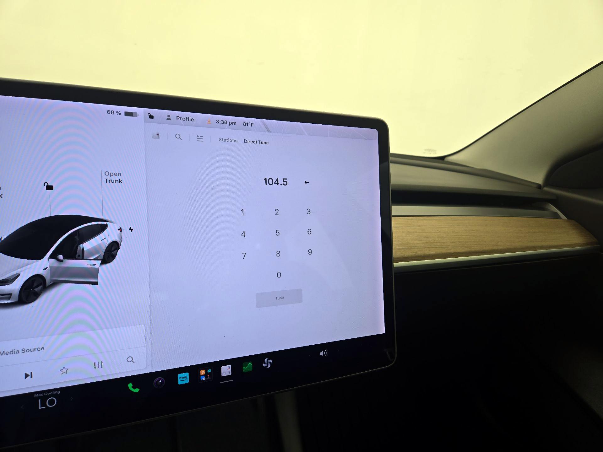 Thumbnail: 2021 Tesla Model 3 - 15