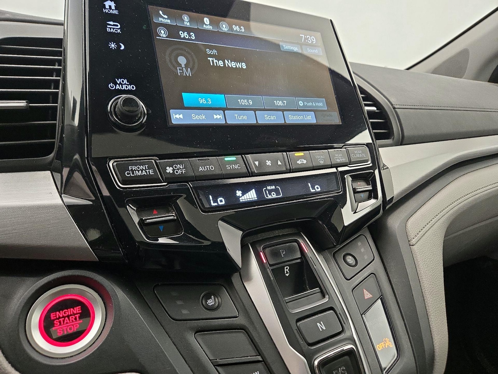 2019 Honda Odyssey EX-L - Photo 17