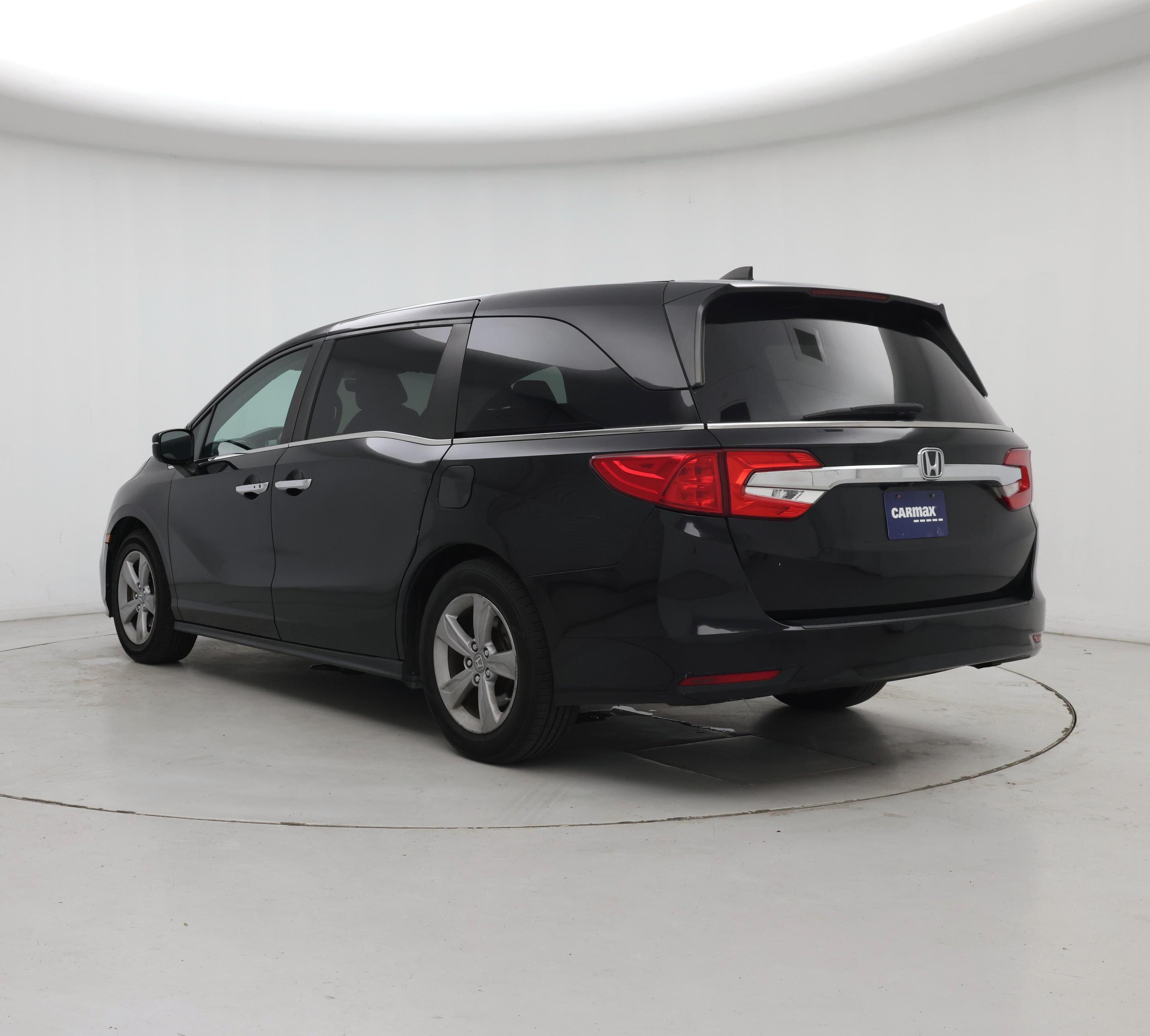 Thumbnail: 2019 Honda Odyssey - 2