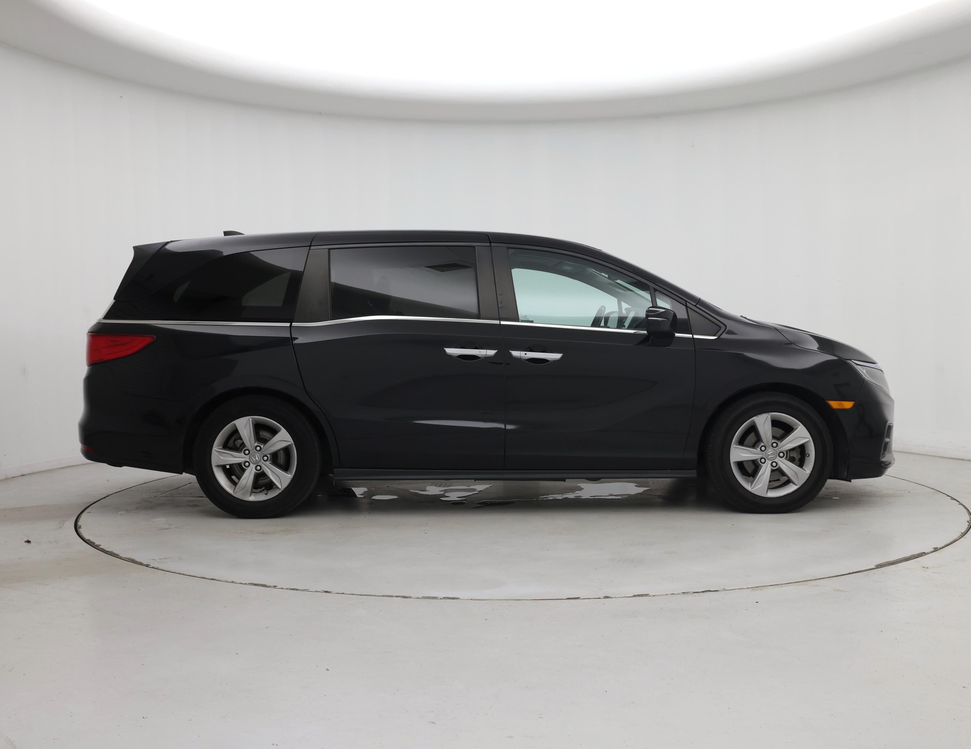 Thumbnail: 2019 Honda Odyssey - 7