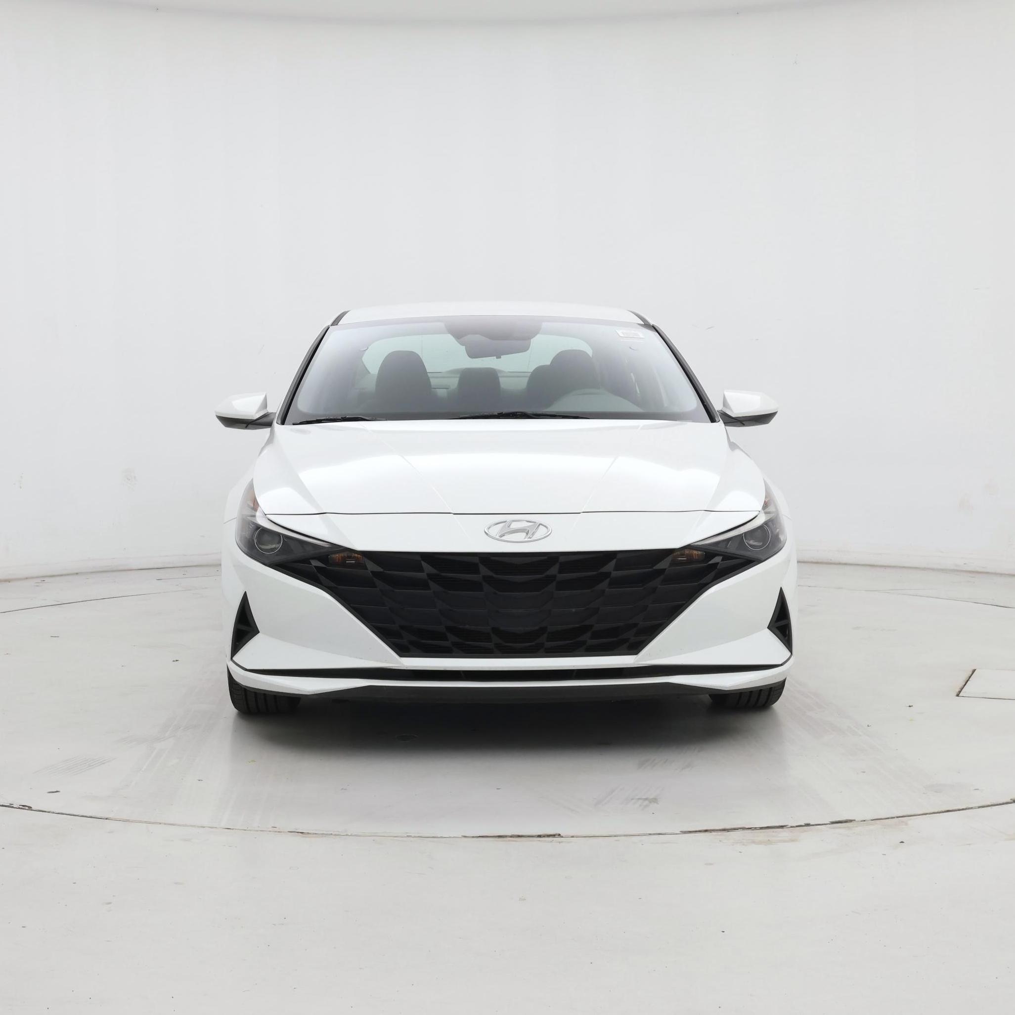 Thumbnail: 2022 Hyundai Elantra - 5