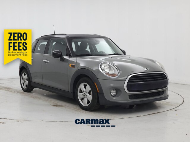 2017 MINI Cooper