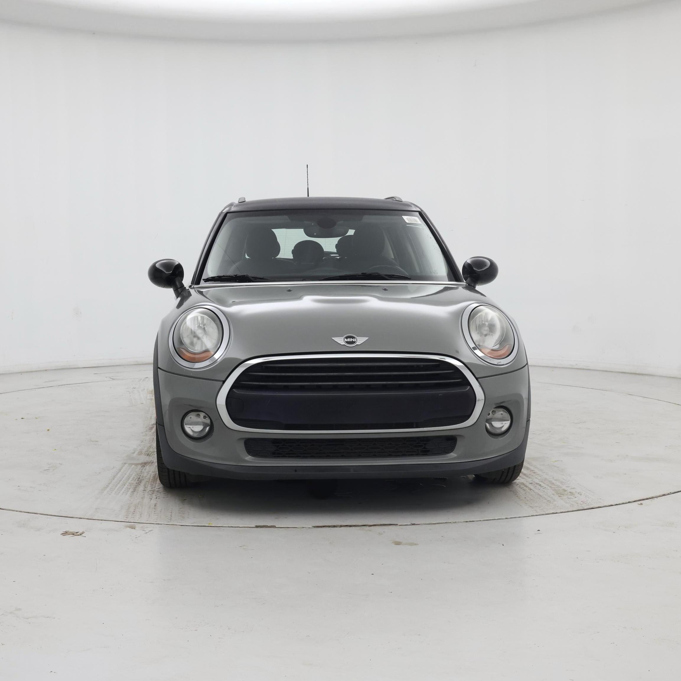 Thumbnail: 2017 MINI Cooper Hardtop - 5